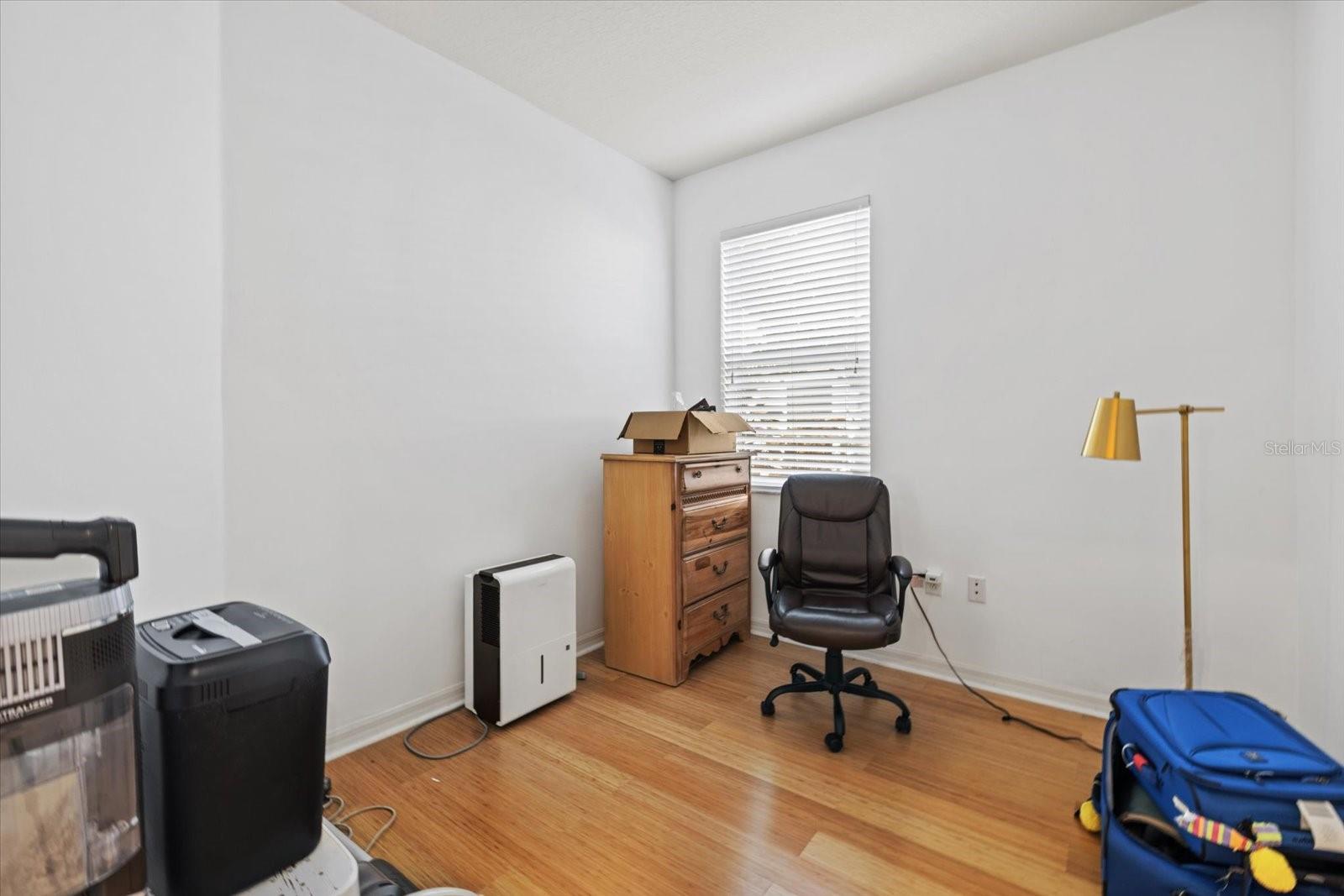 Image 18 of 25 For 8031 Limestone Lane 16-106