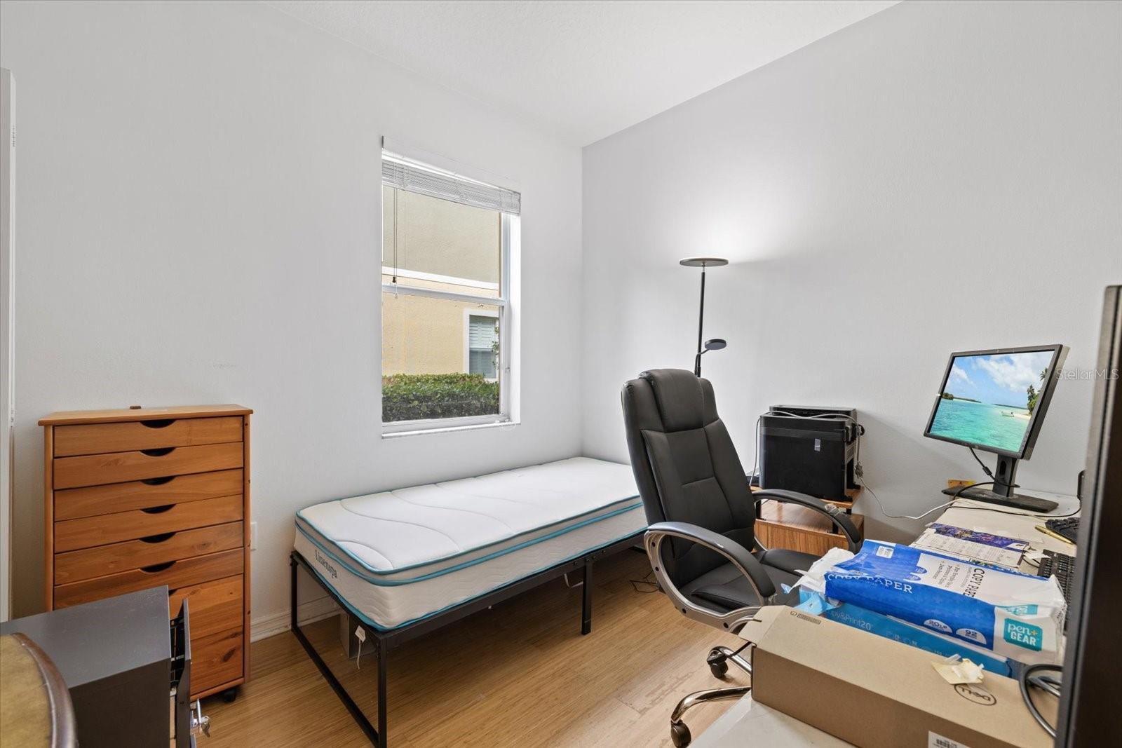 Image 19 of 25 For 8031 Limestone Lane 16-106