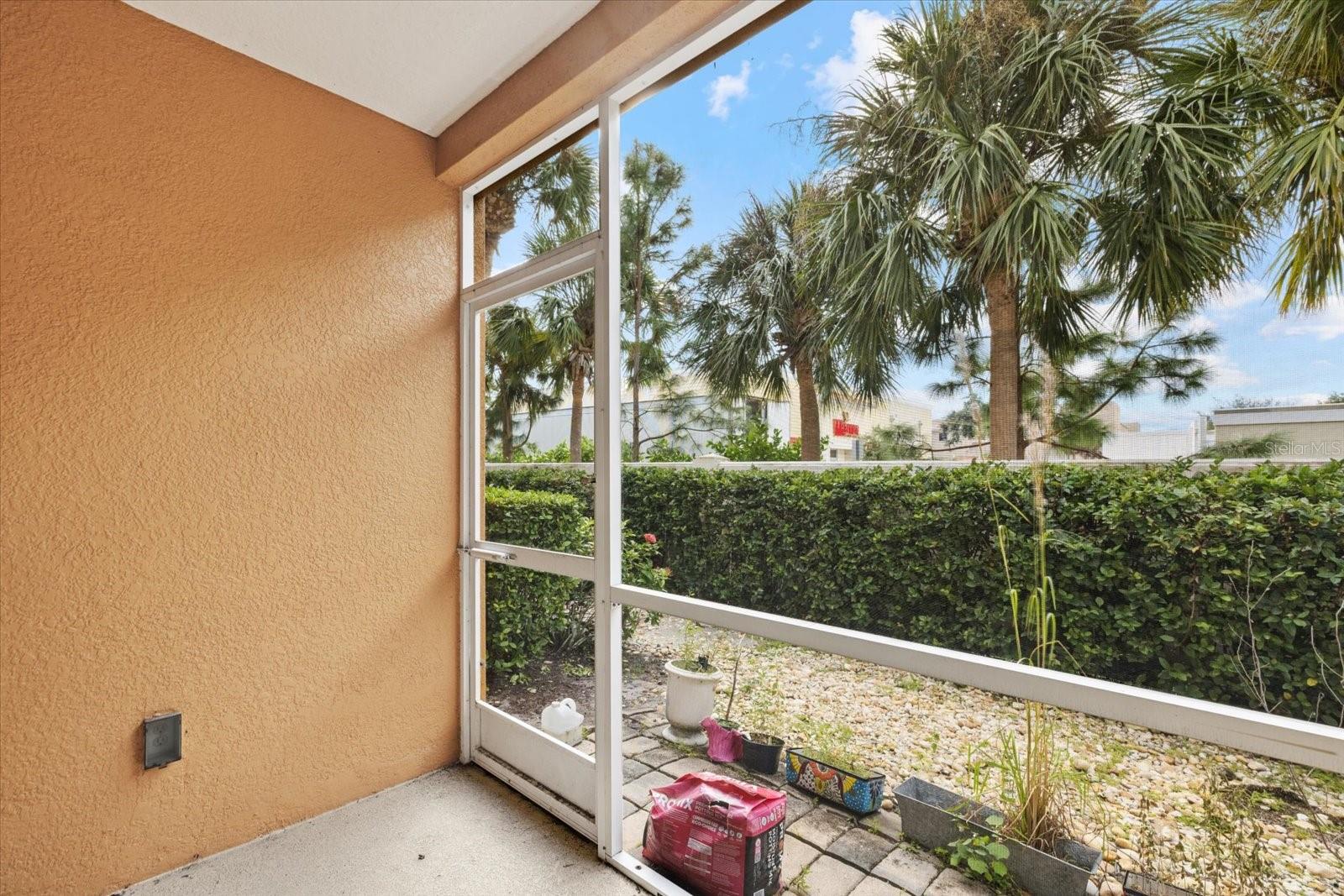 Image 23 of 25 For 8031 Limestone Lane 16-106