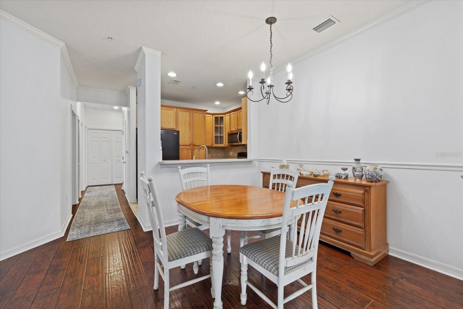 Image 8 of 25 For 8031 Limestone Lane 16-106