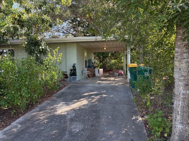 Image 4 of 20 For 22369 Blanchard Avenue