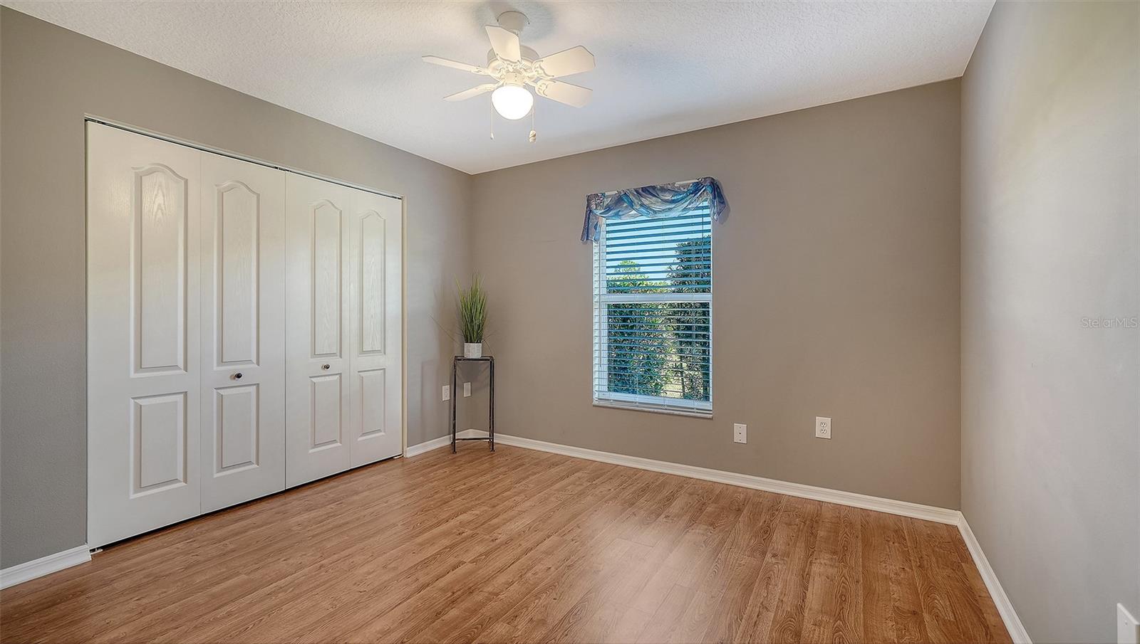 Image 21 of 43 For 6509 67th Court E