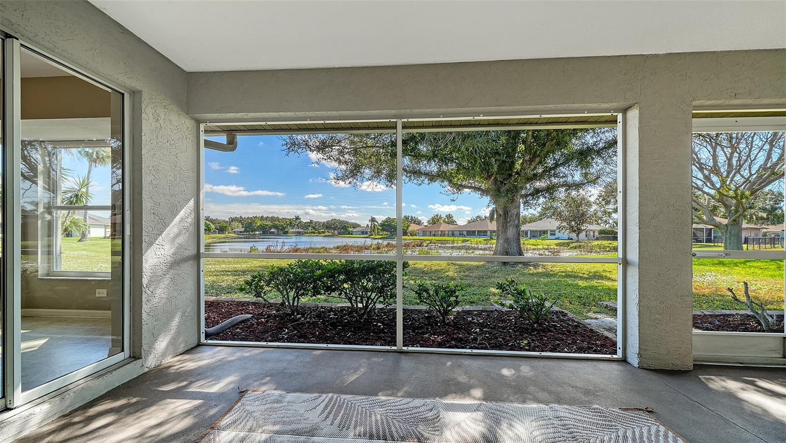 Image 27 of 43 For 6509 67th Court E