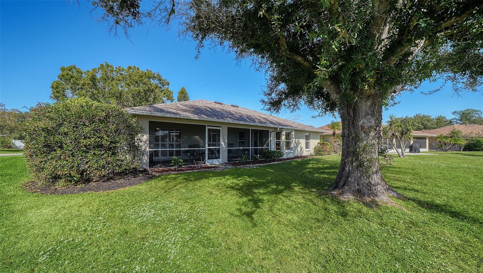 Image 31 of 43 For 6509 67th Court E