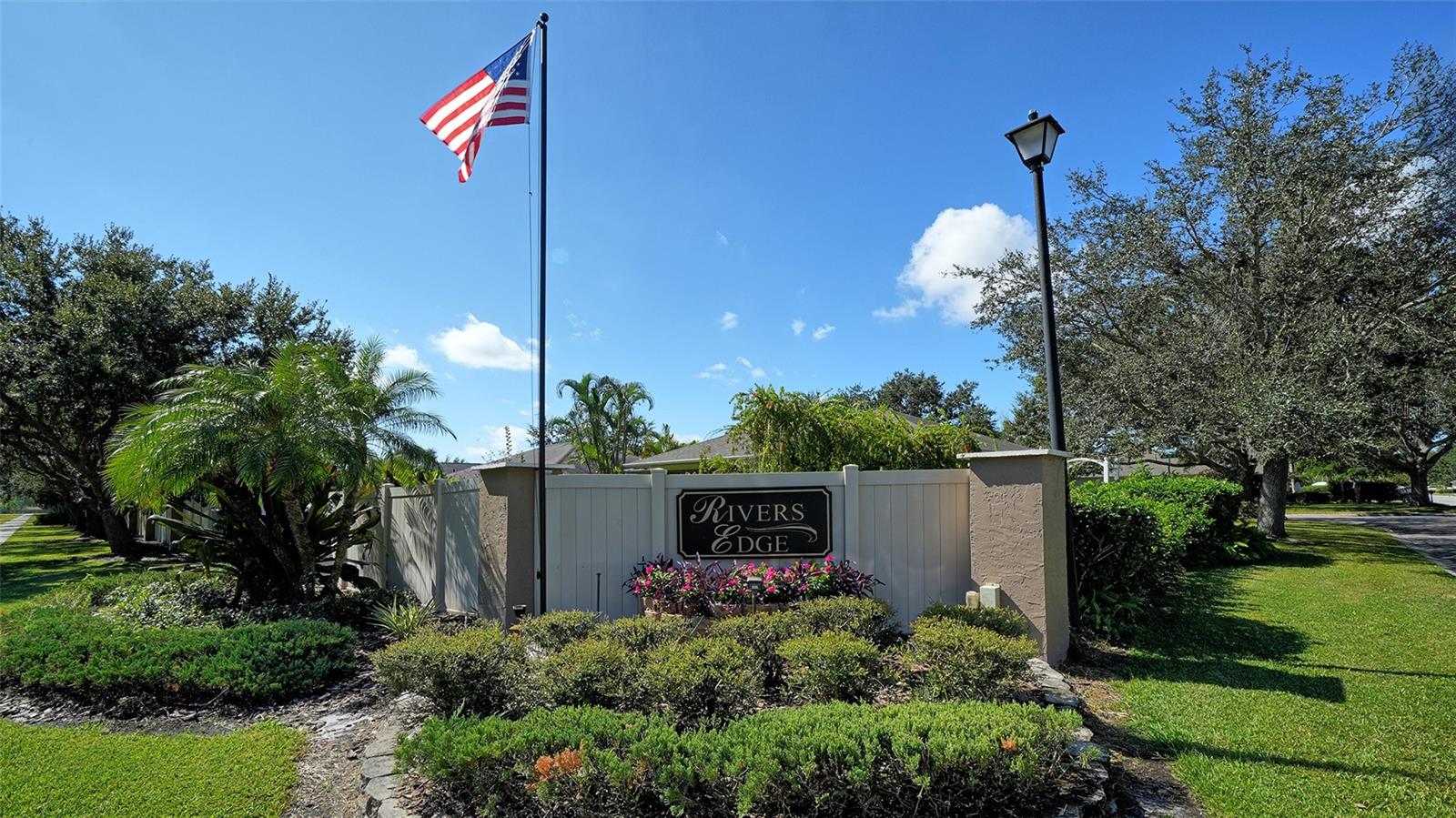 Image 33 of 43 For 6509 67th Court E