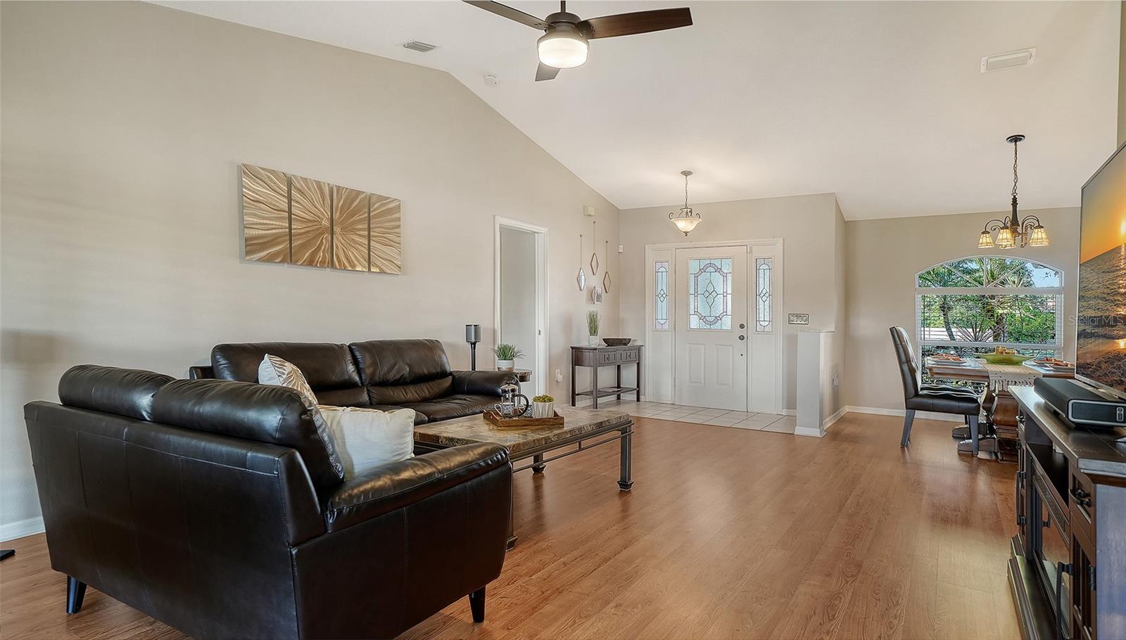 Image 6 of 43 For 6509 67th Court E