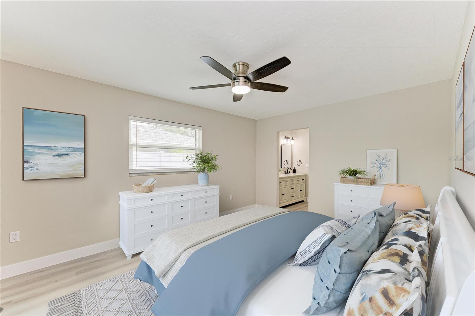 Image 16 of 77 For 3645 Calliandra Drive