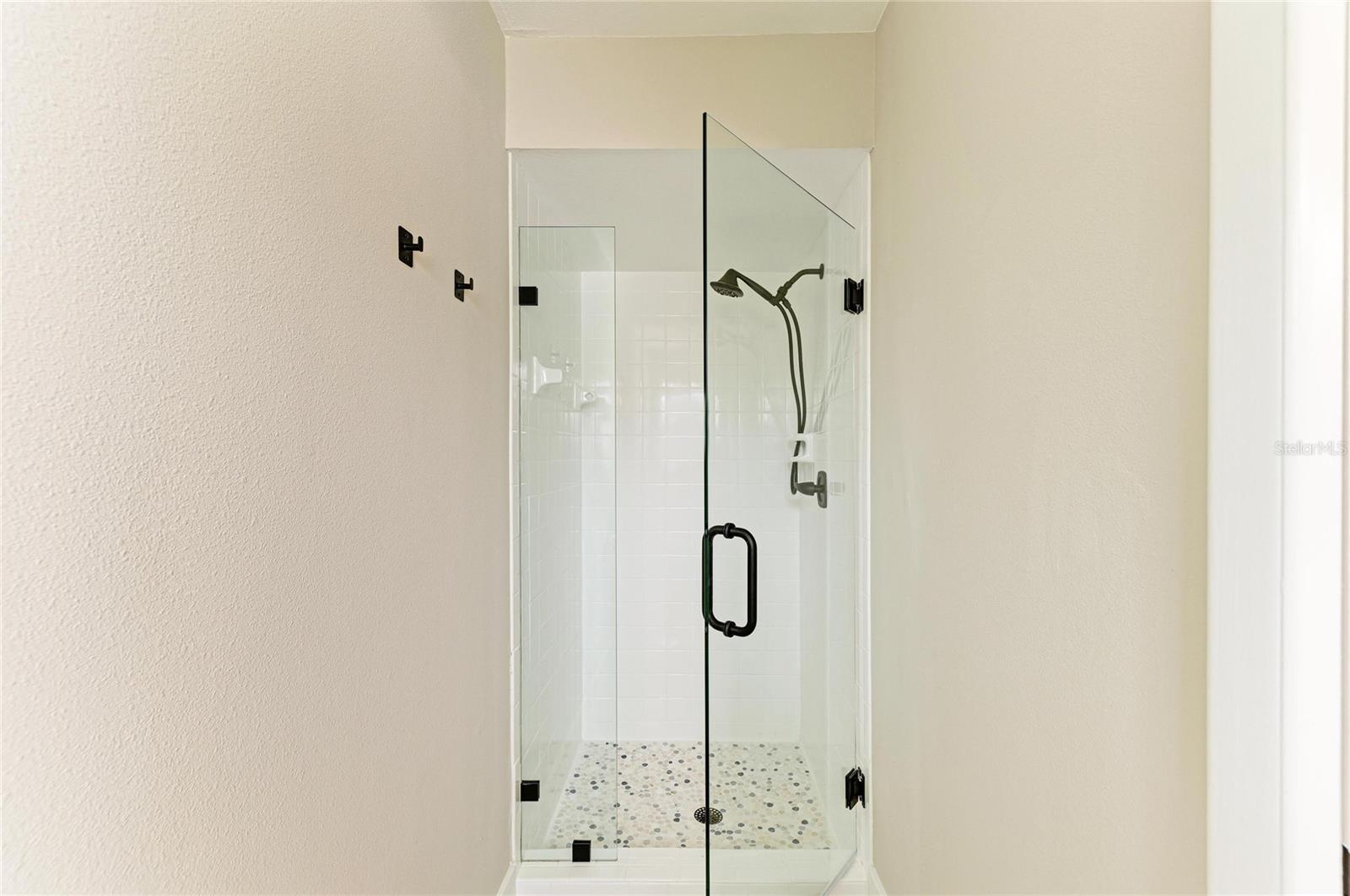 Image 20 of 77 For 3645 Calliandra Drive