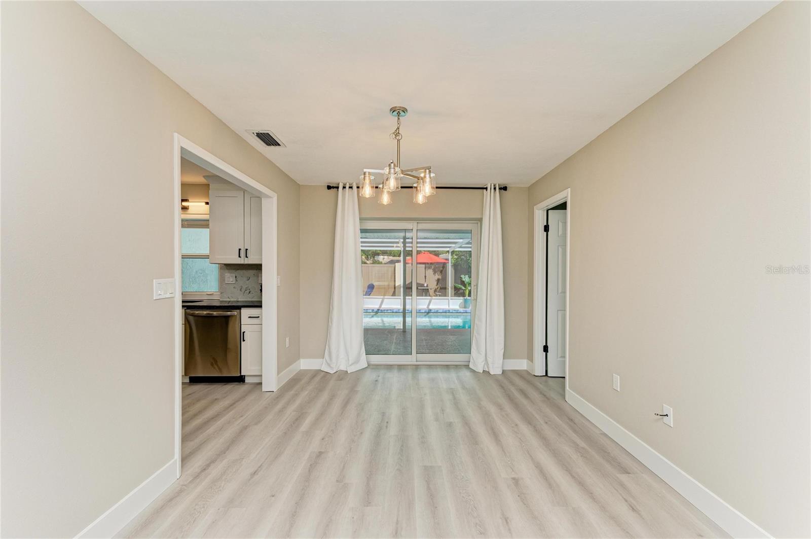 Image 34 of 77 For 3645 Calliandra Drive