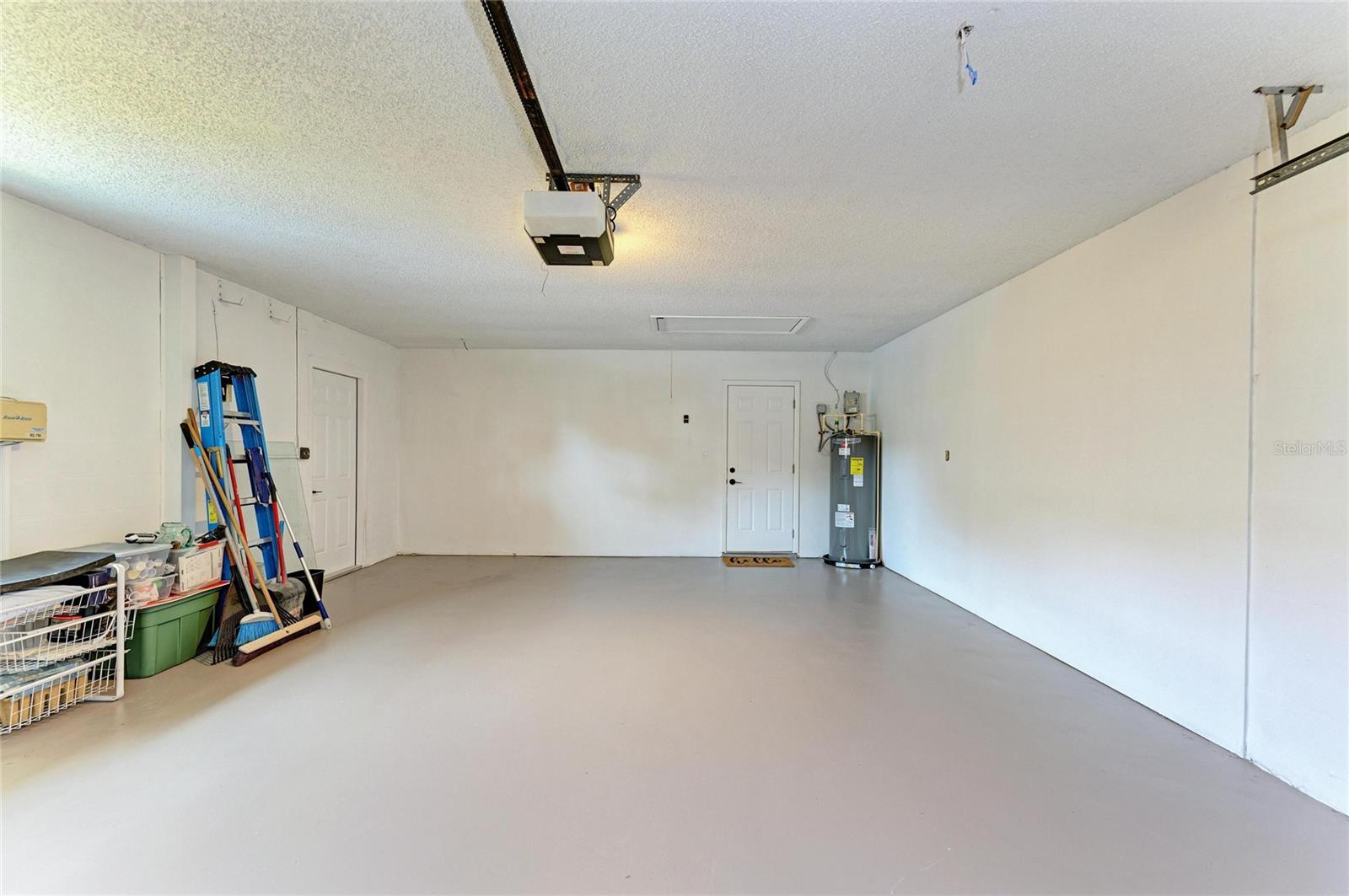 Image 42 of 77 For 3645 Calliandra Drive