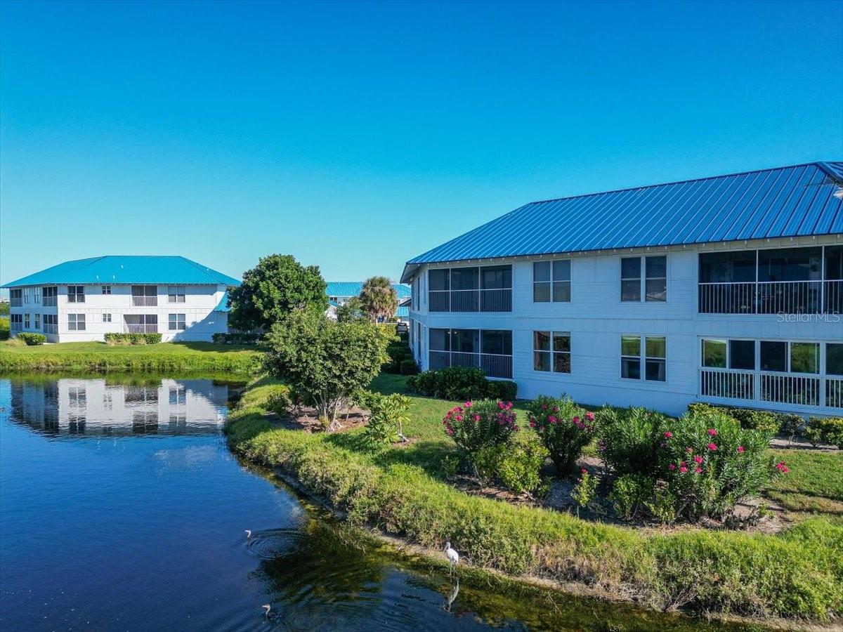 Image 29 of 56 For 841 Audubon Drive 841