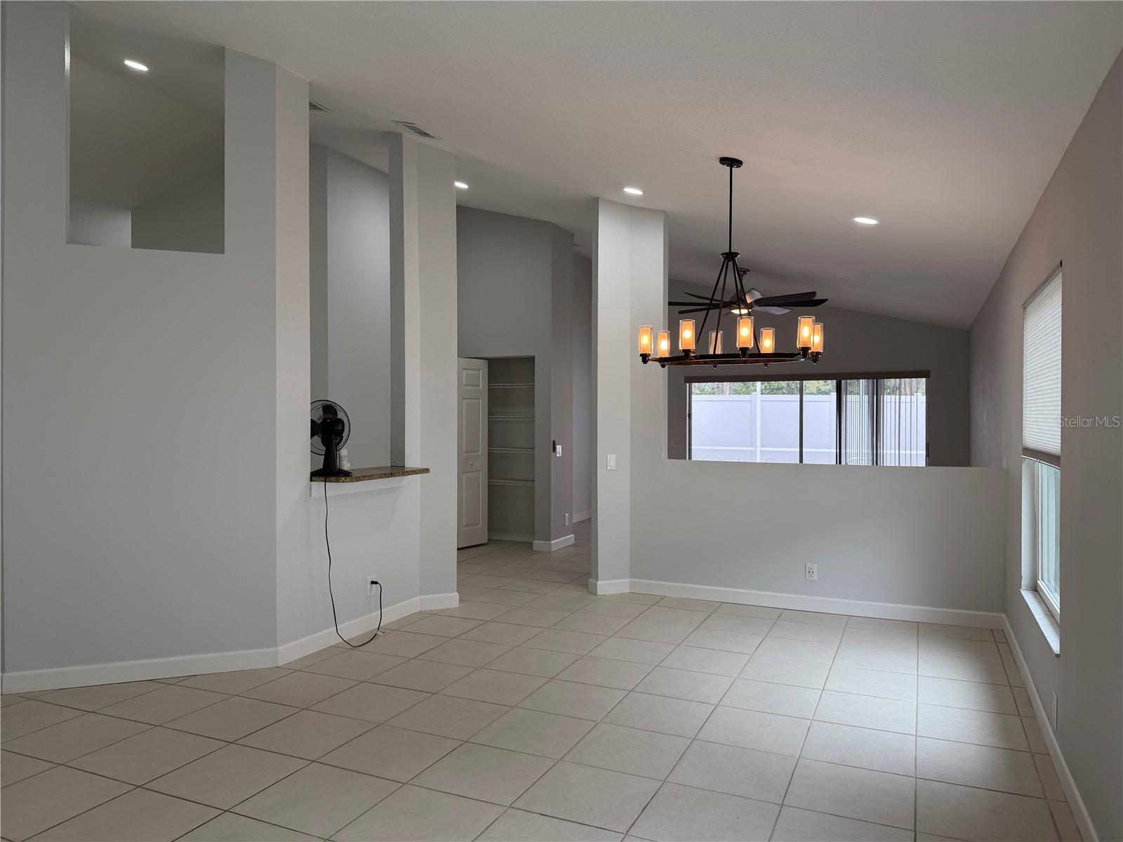 Image 5 of 20 For 6409 Golden Leaf Court