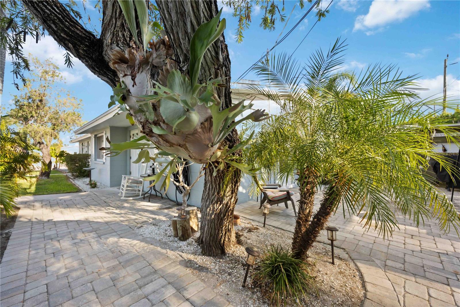 Image 20 of 66 For 2904 Avenue B  A & B