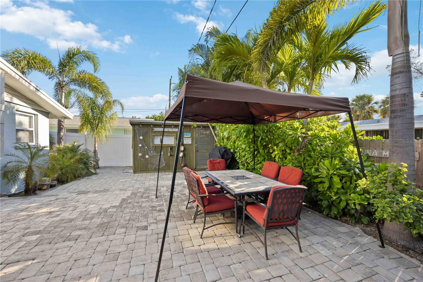 Image 23 of 66 For 2904 Avenue B  A & B