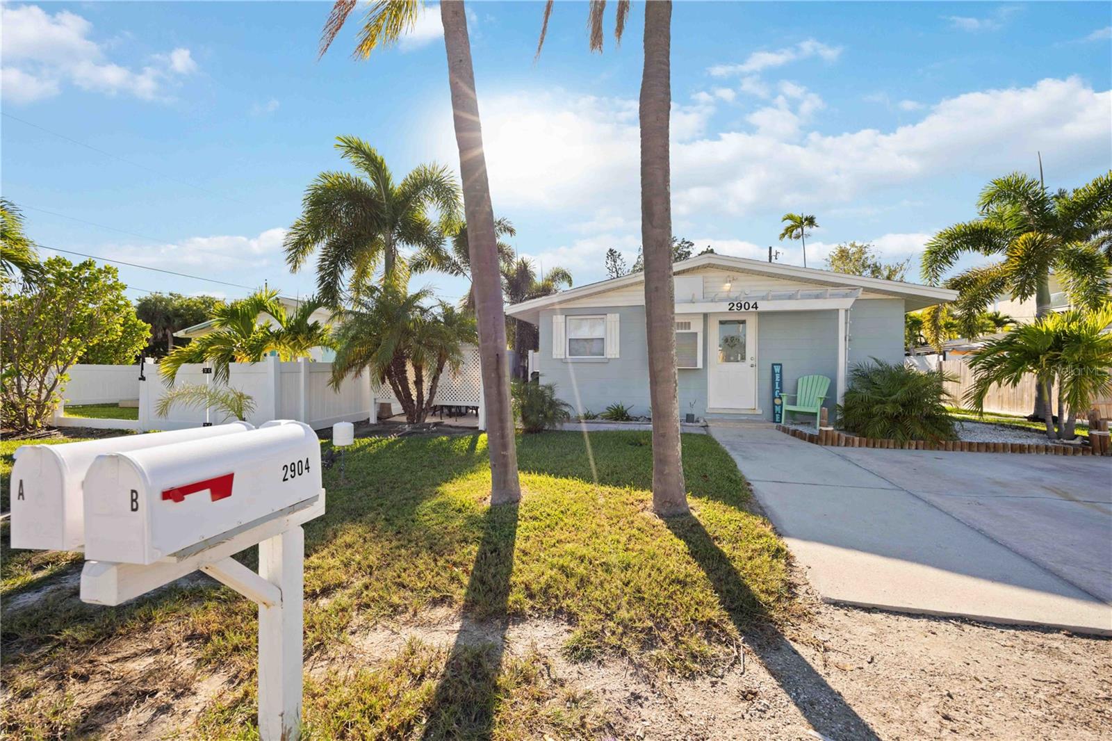 Image 3 of 66 For 2904 Avenue B  A & B