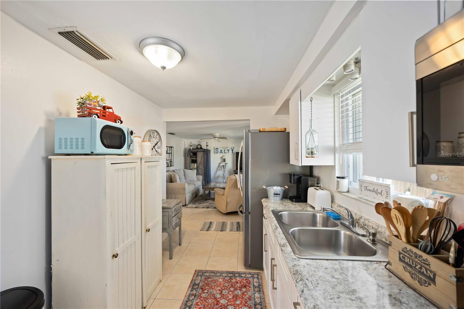 Image 55 of 66 For 2904 Avenue B  A & B