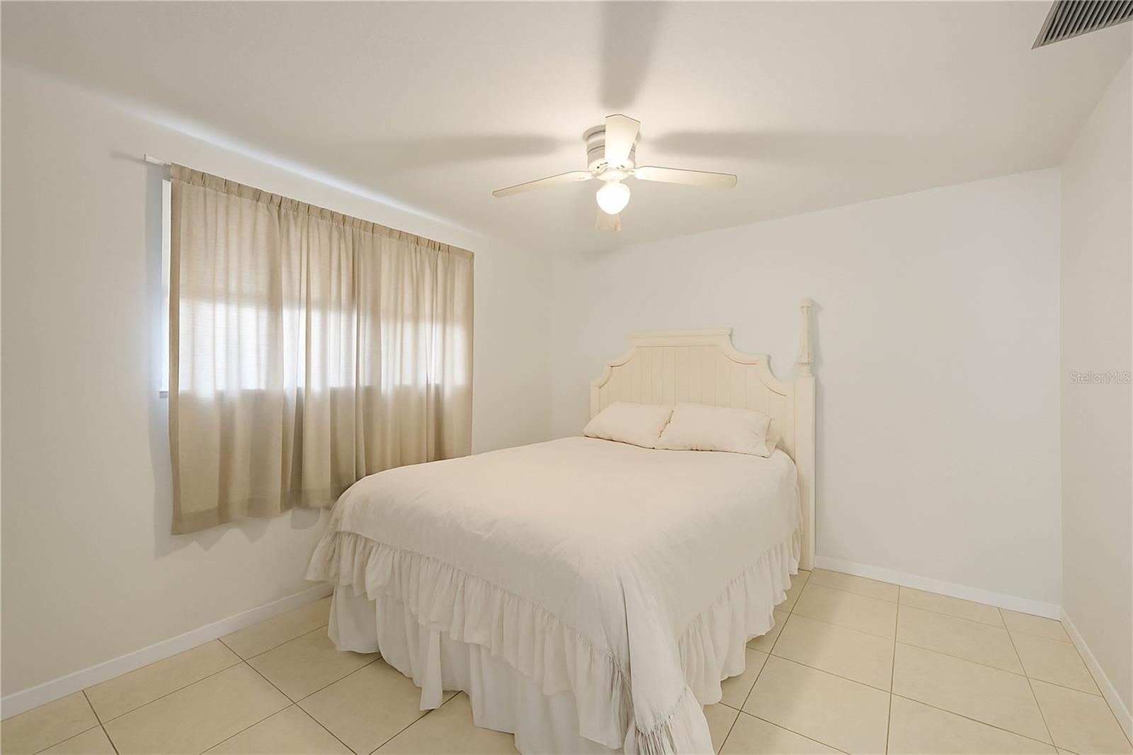 Image 59 of 66 For 2904 Avenue B  A & B