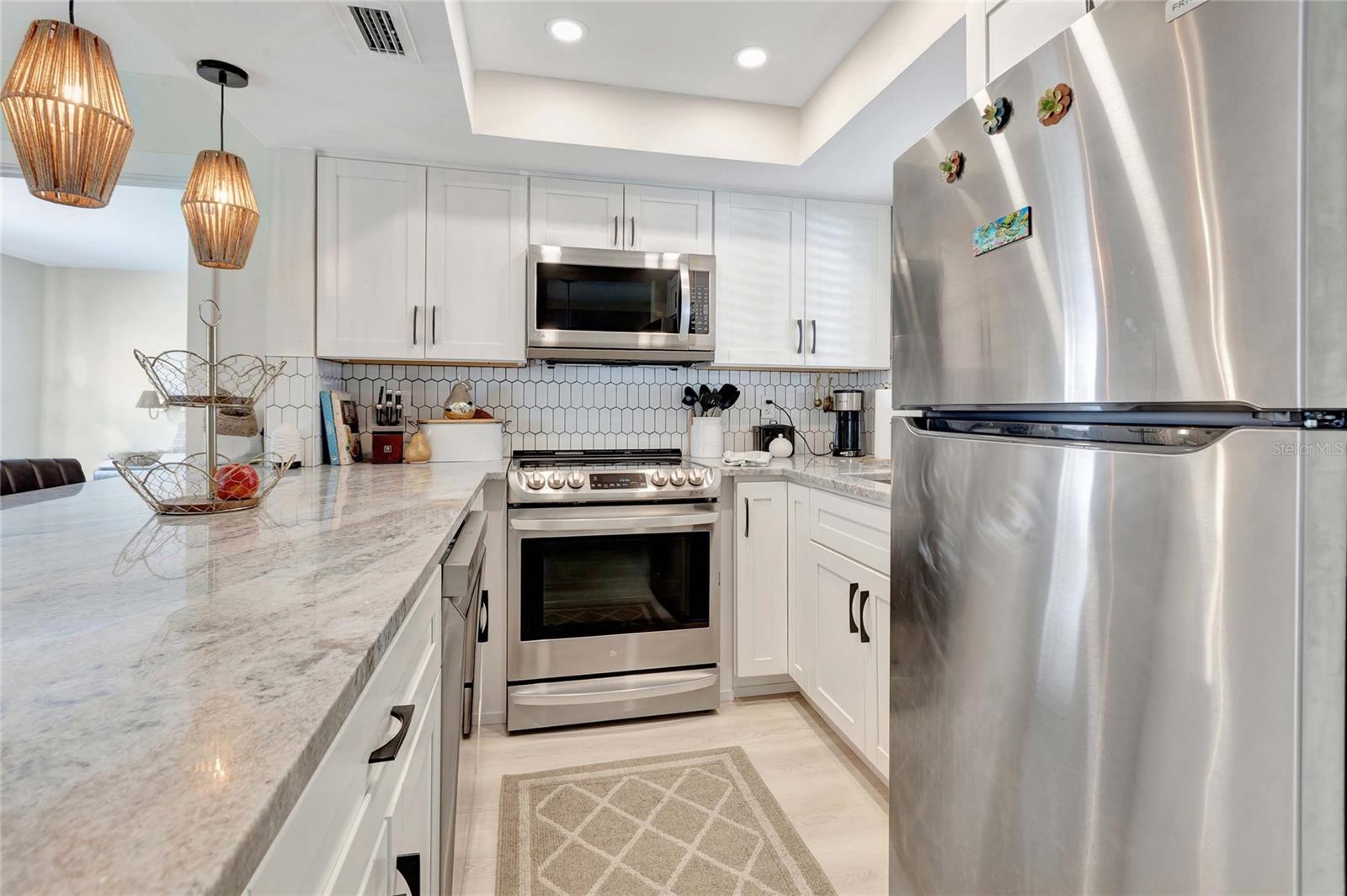 Image 16 of 53 For 3755 School Avenue 47