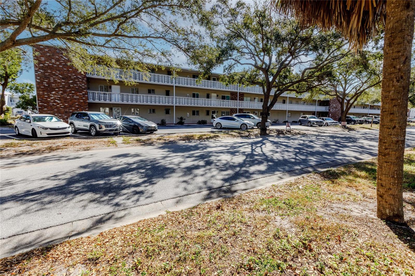 Image 42 of 53 For 3755 School Avenue 47