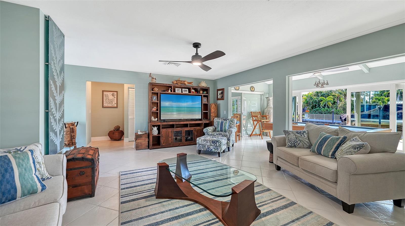 Image 12 of 79 For 5569 Contento Drive