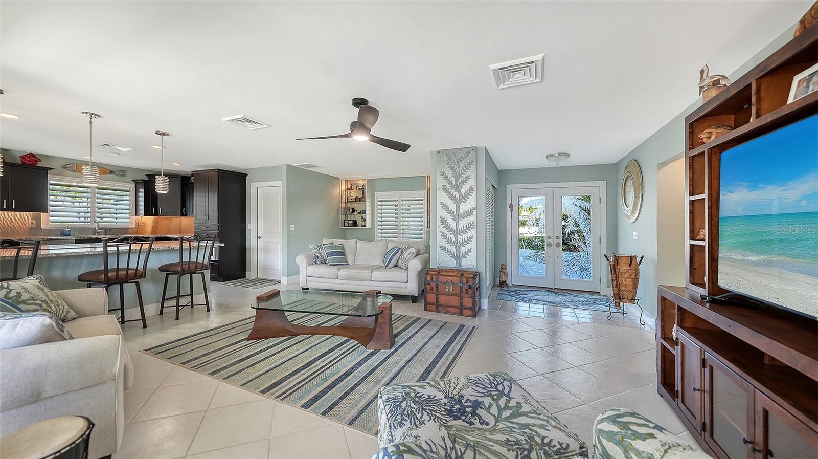 Image 14 of 79 For 5569 Contento Drive