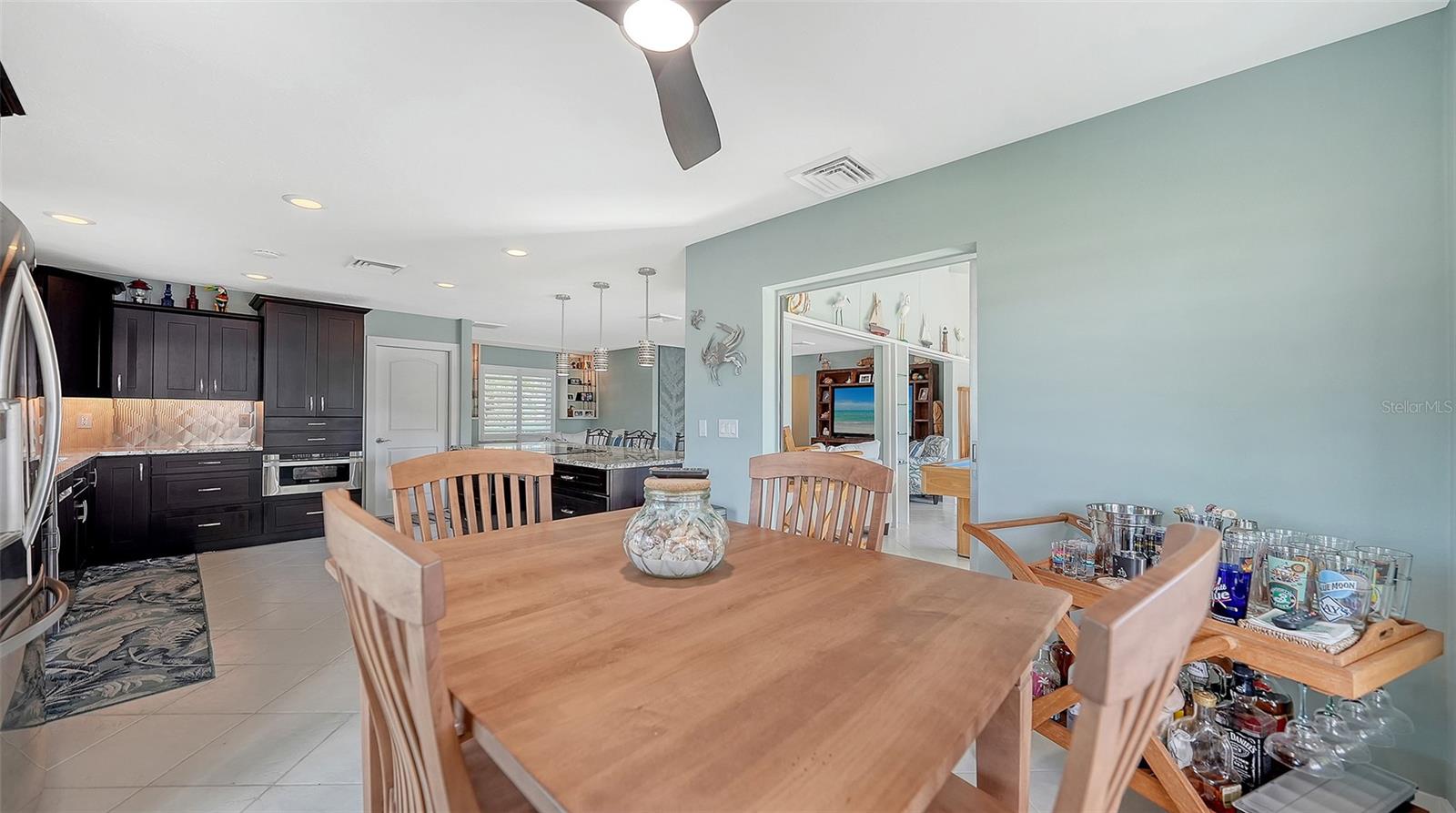 Image 21 of 79 For 5569 Contento Drive