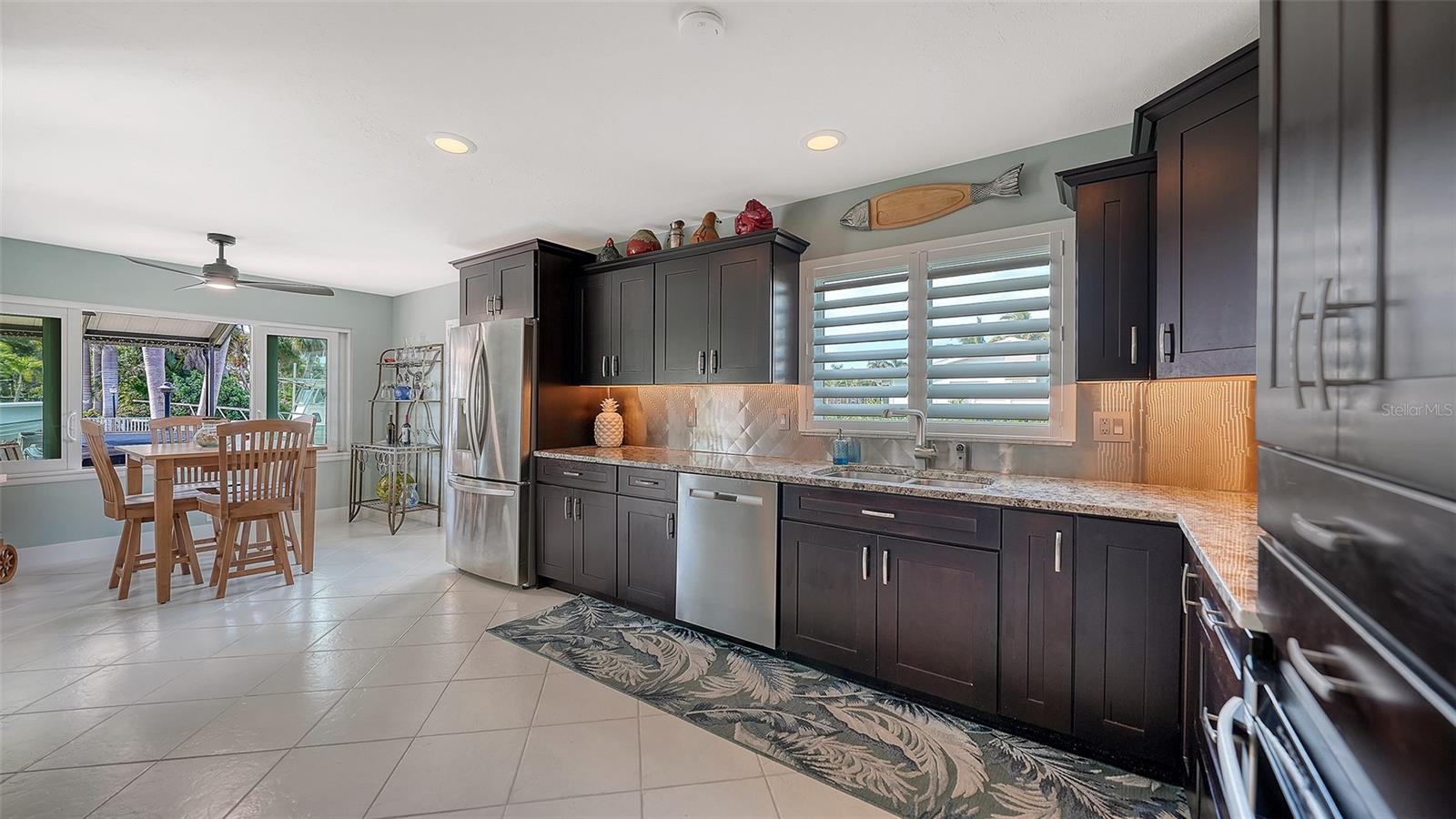 Image 24 of 79 For 5569 Contento Drive