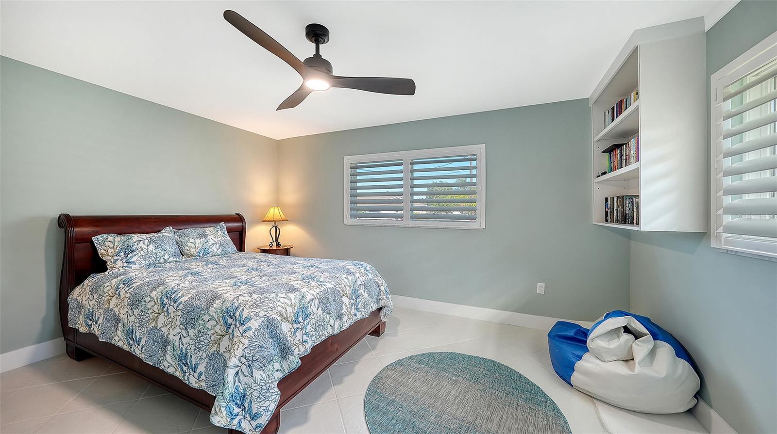 Image 32 of 79 For 5569 Contento Drive