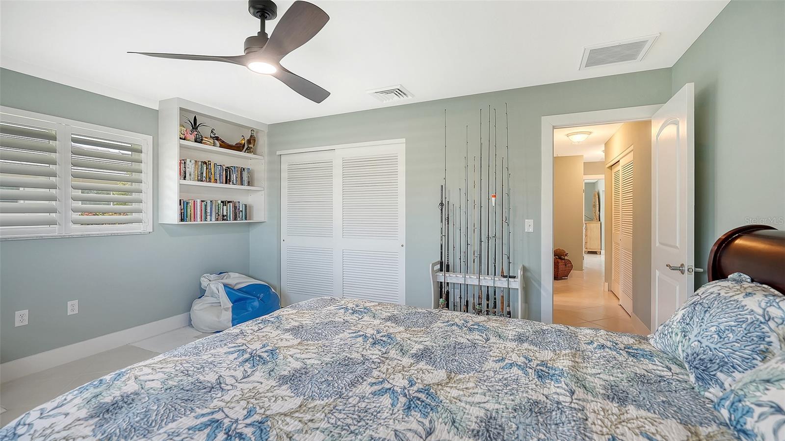 Image 34 of 79 For 5569 Contento Drive