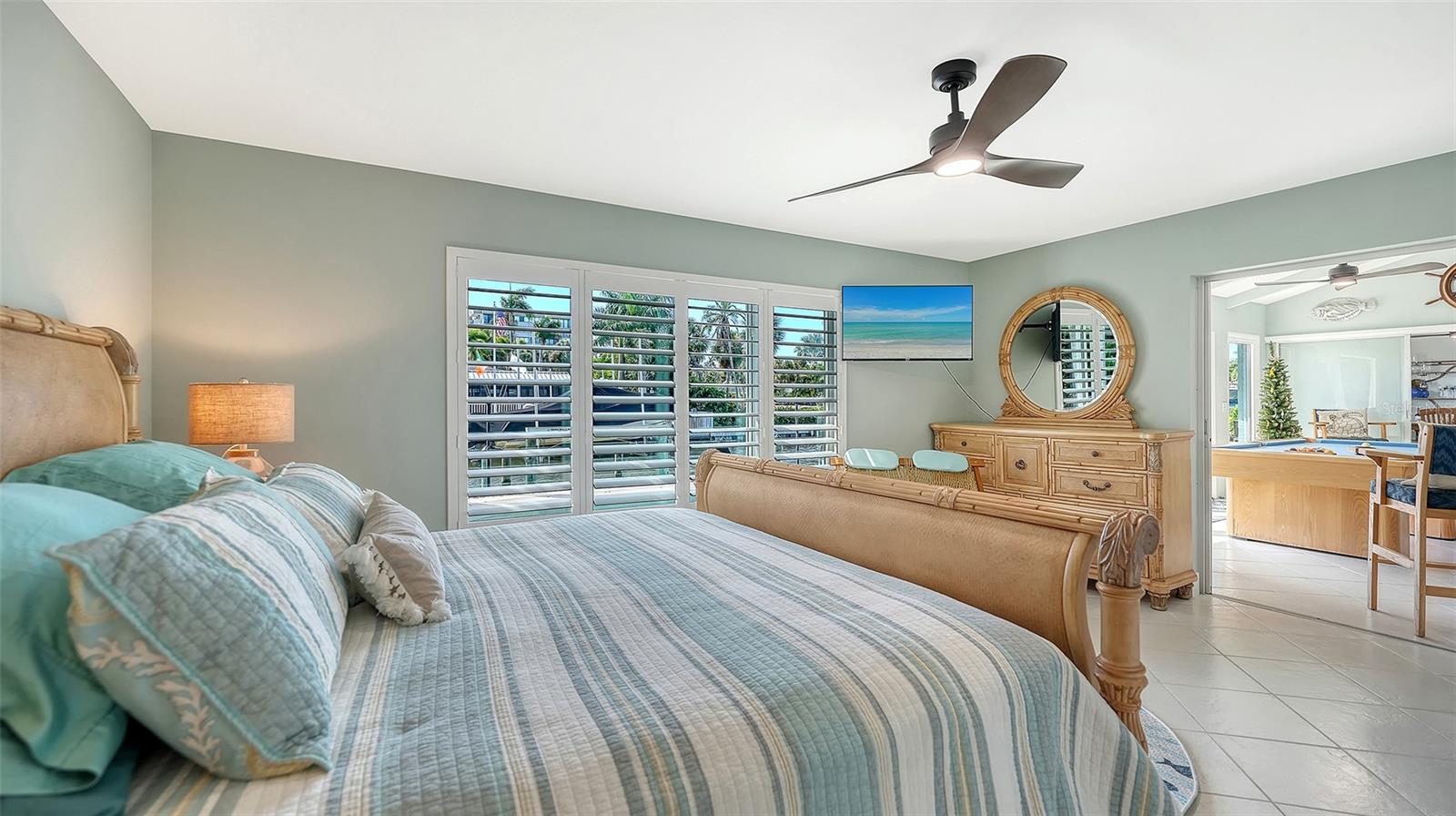 Image 36 of 79 For 5569 Contento Drive