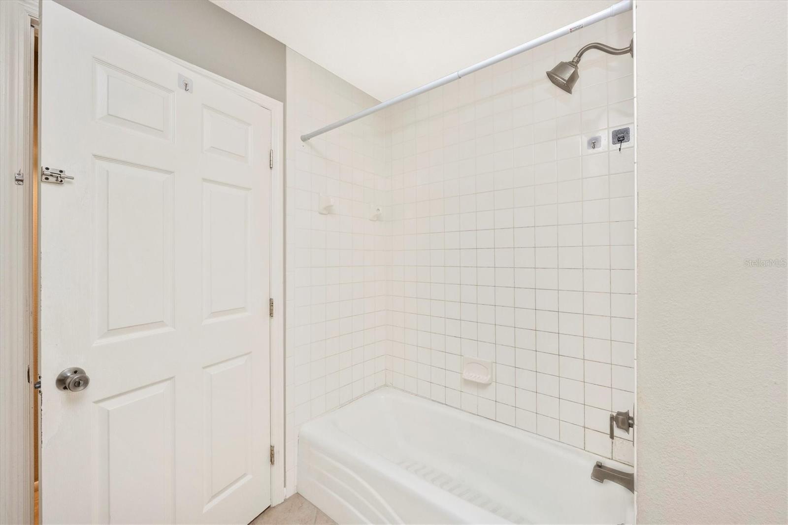 Image 20 of 33 For 2535 24th Street