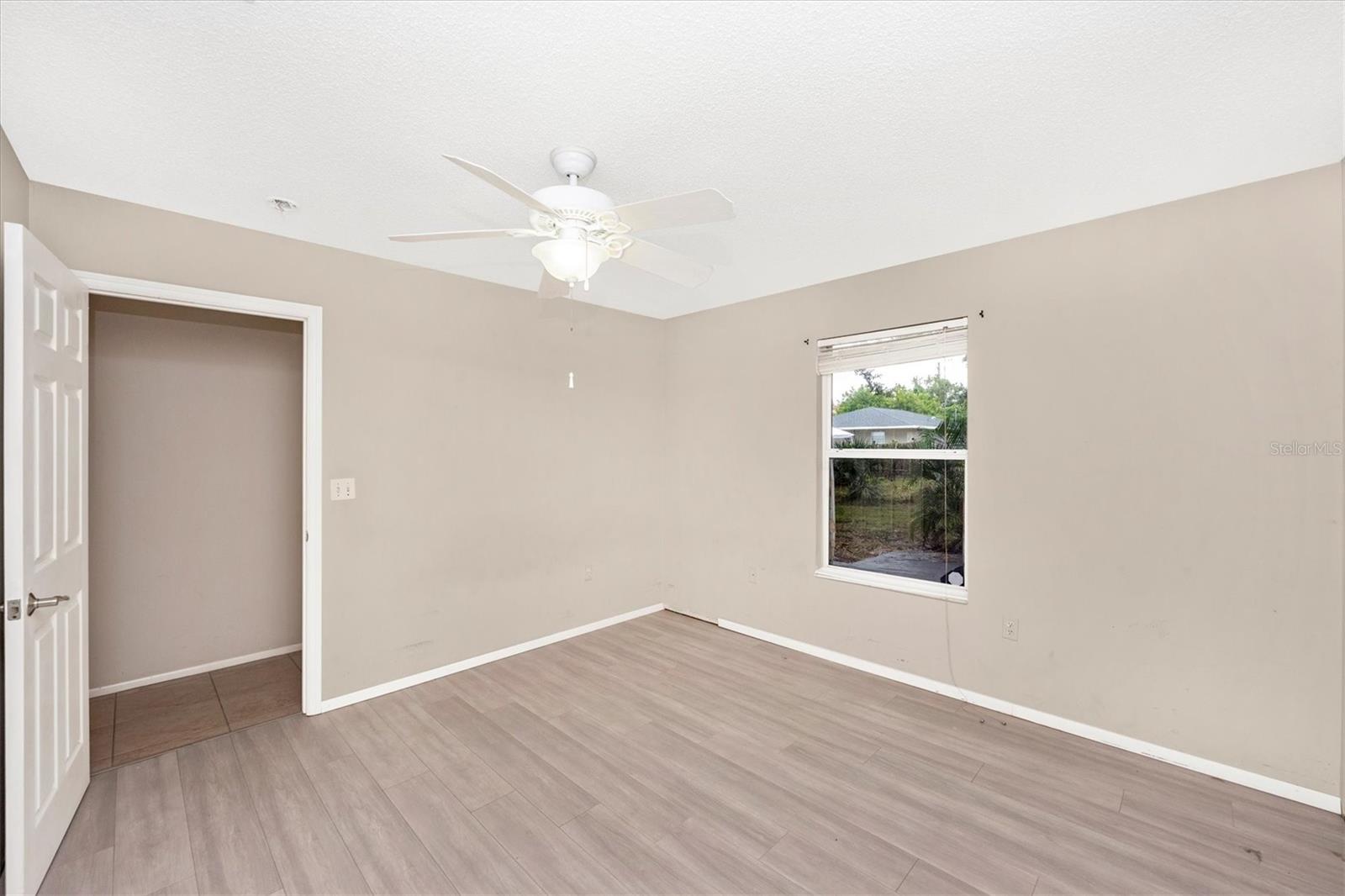 Image 23 of 33 For 2535 24th Street