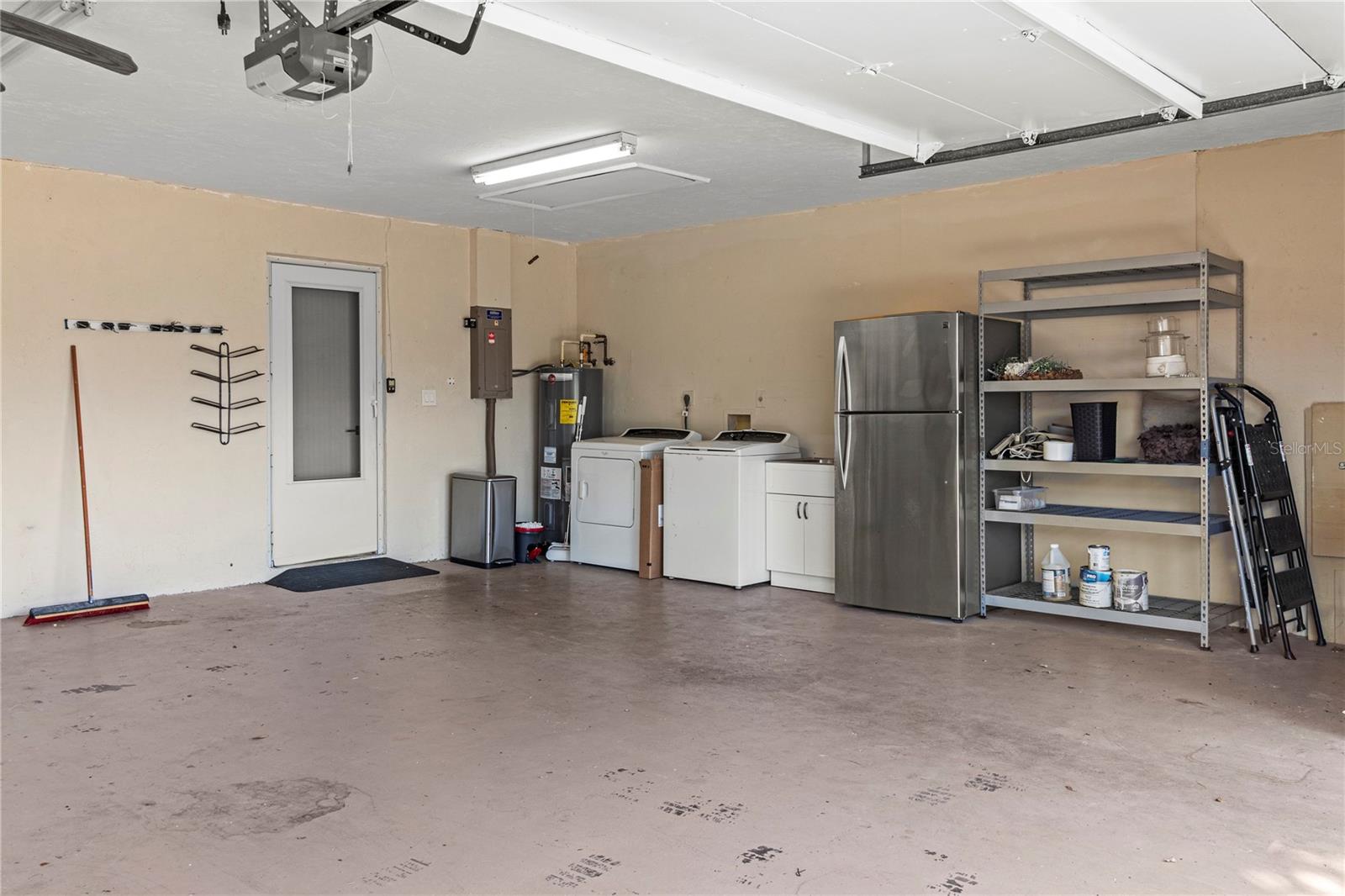 Image 41 of 64 For 4641 La Jolla Drive