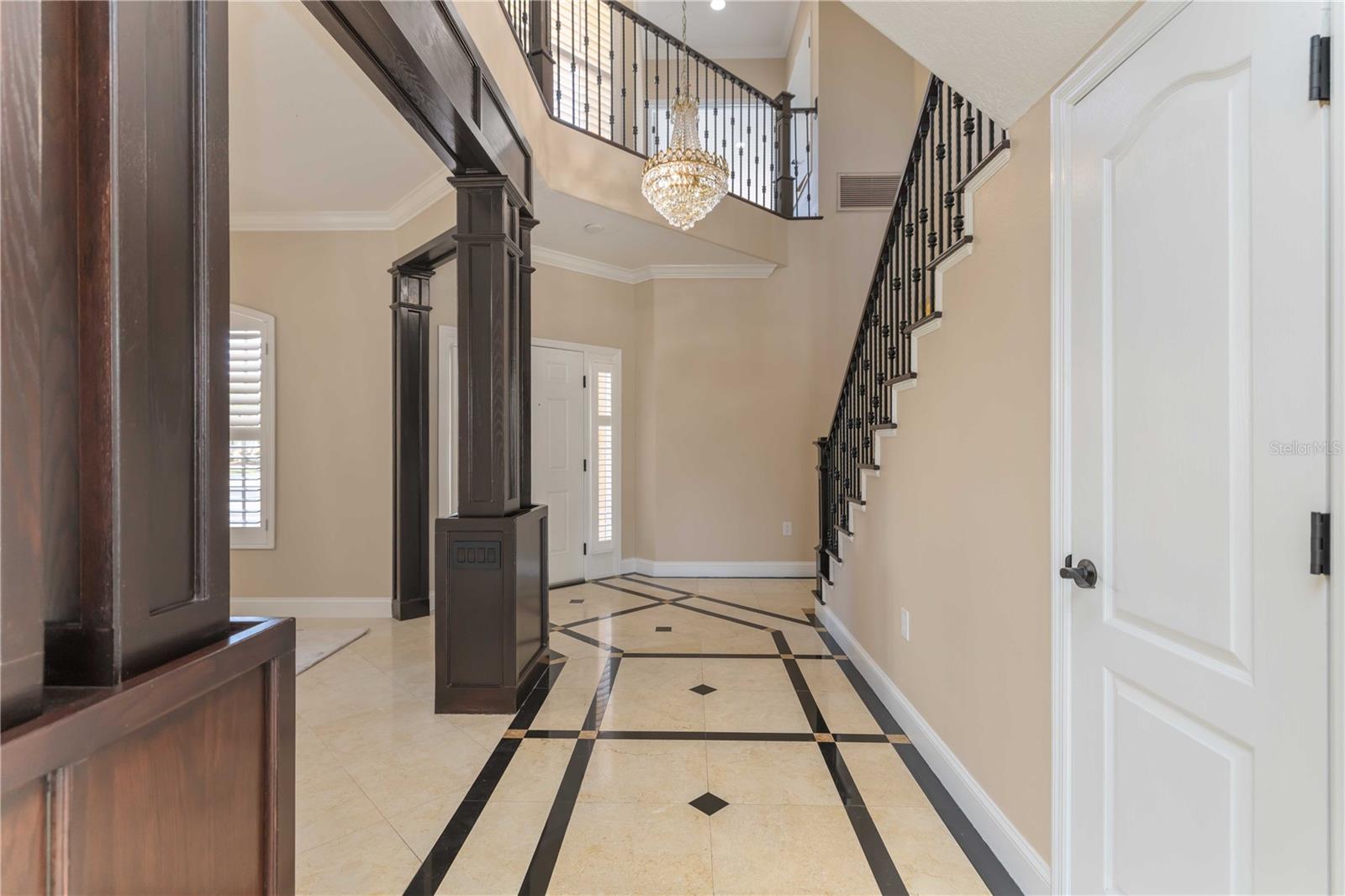 Image 26 of 74 For 8323 Barton Farms Boulevard