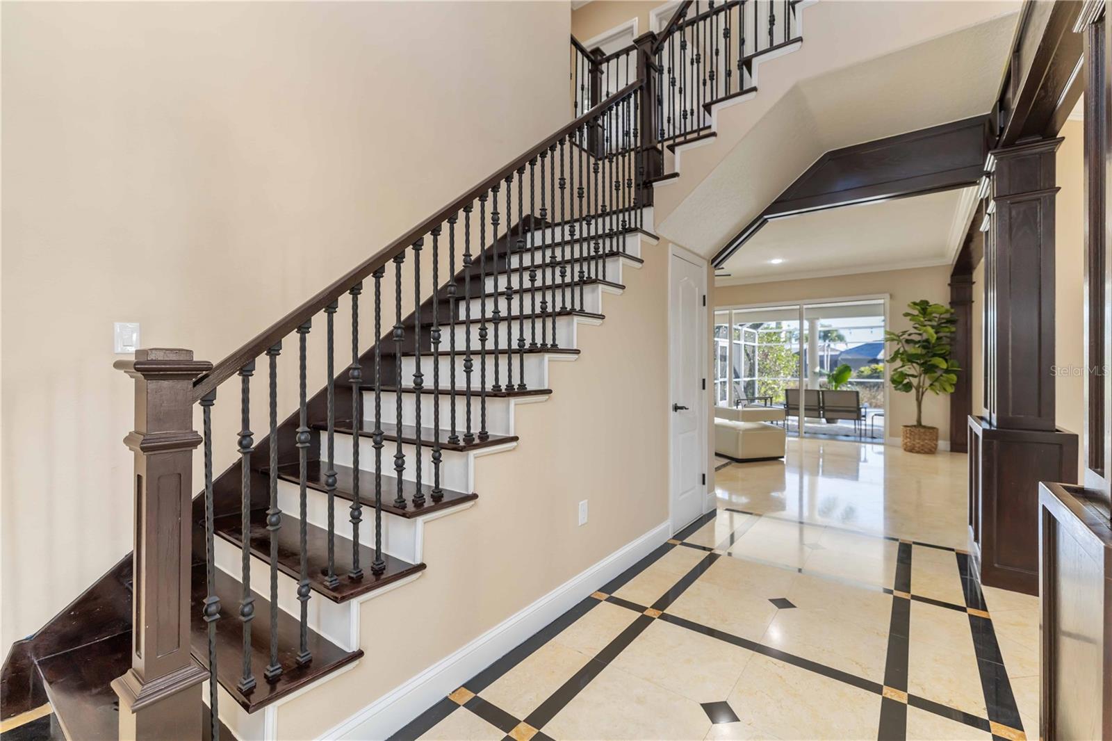 Image 27 of 74 For 8323 Barton Farms Boulevard