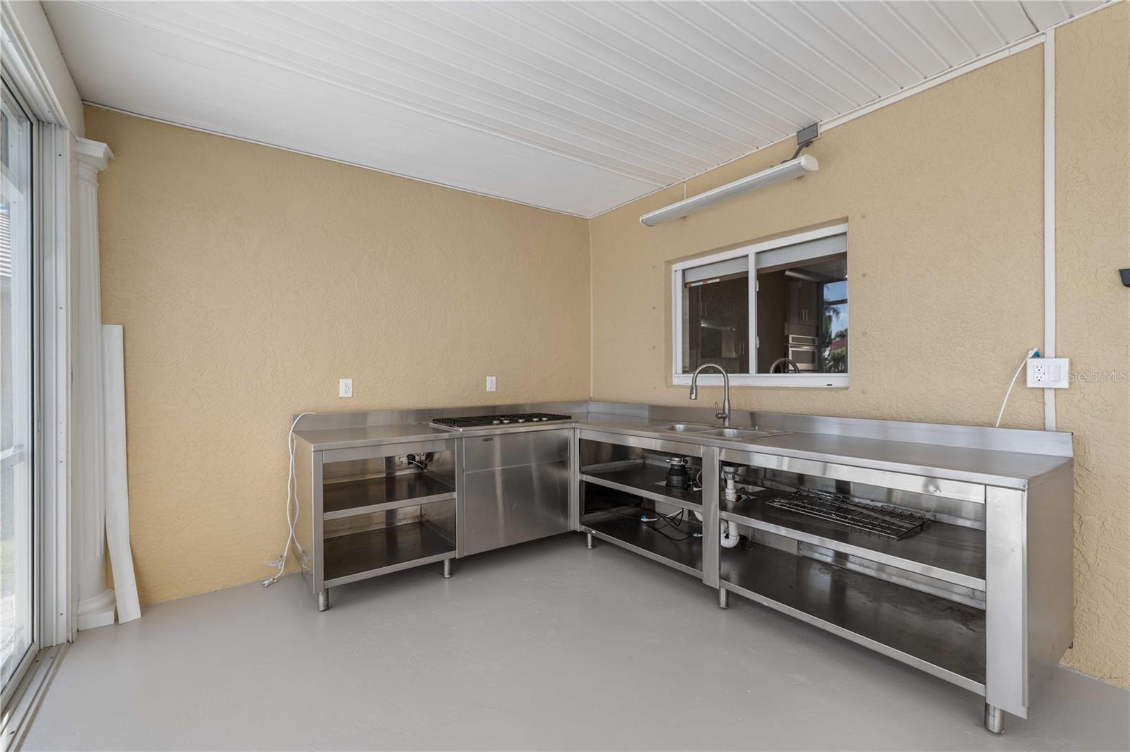 Image 38 of 74 For 8323 Barton Farms Boulevard