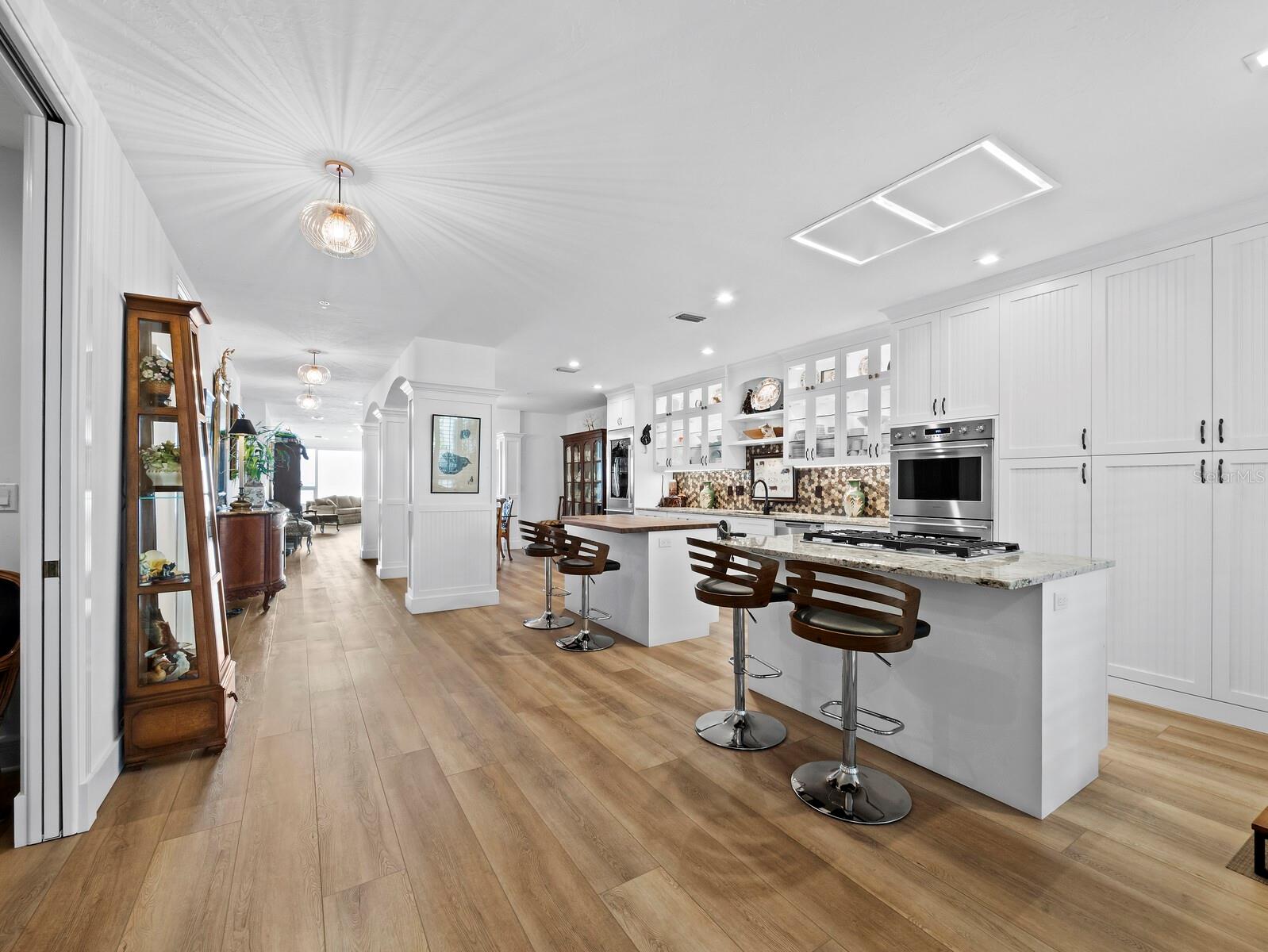 Image 2 of 50 For 340 Gulf Of Mexico Drive 112