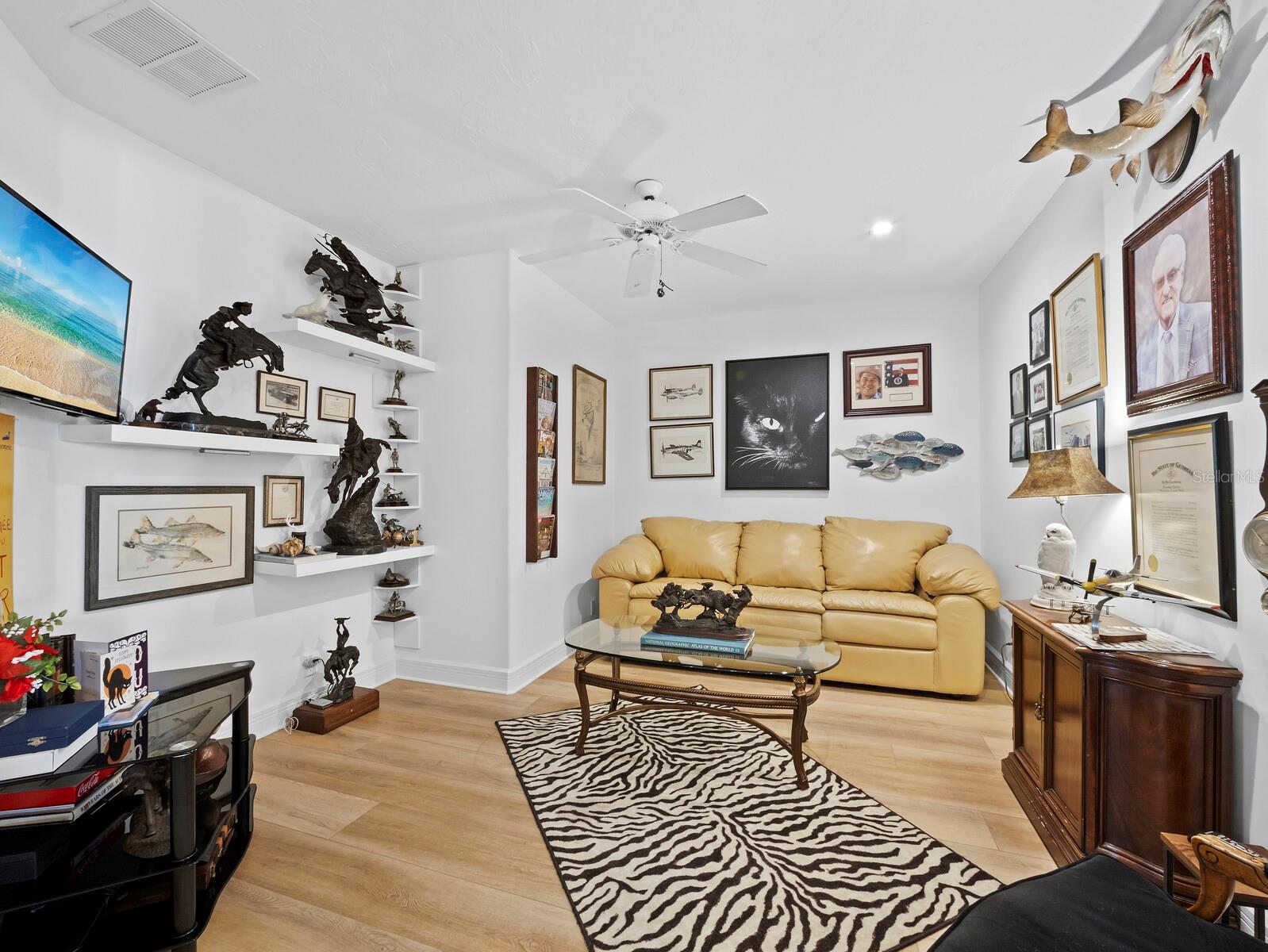 Image 29 of 50 For 340 Gulf Of Mexico Drive 112