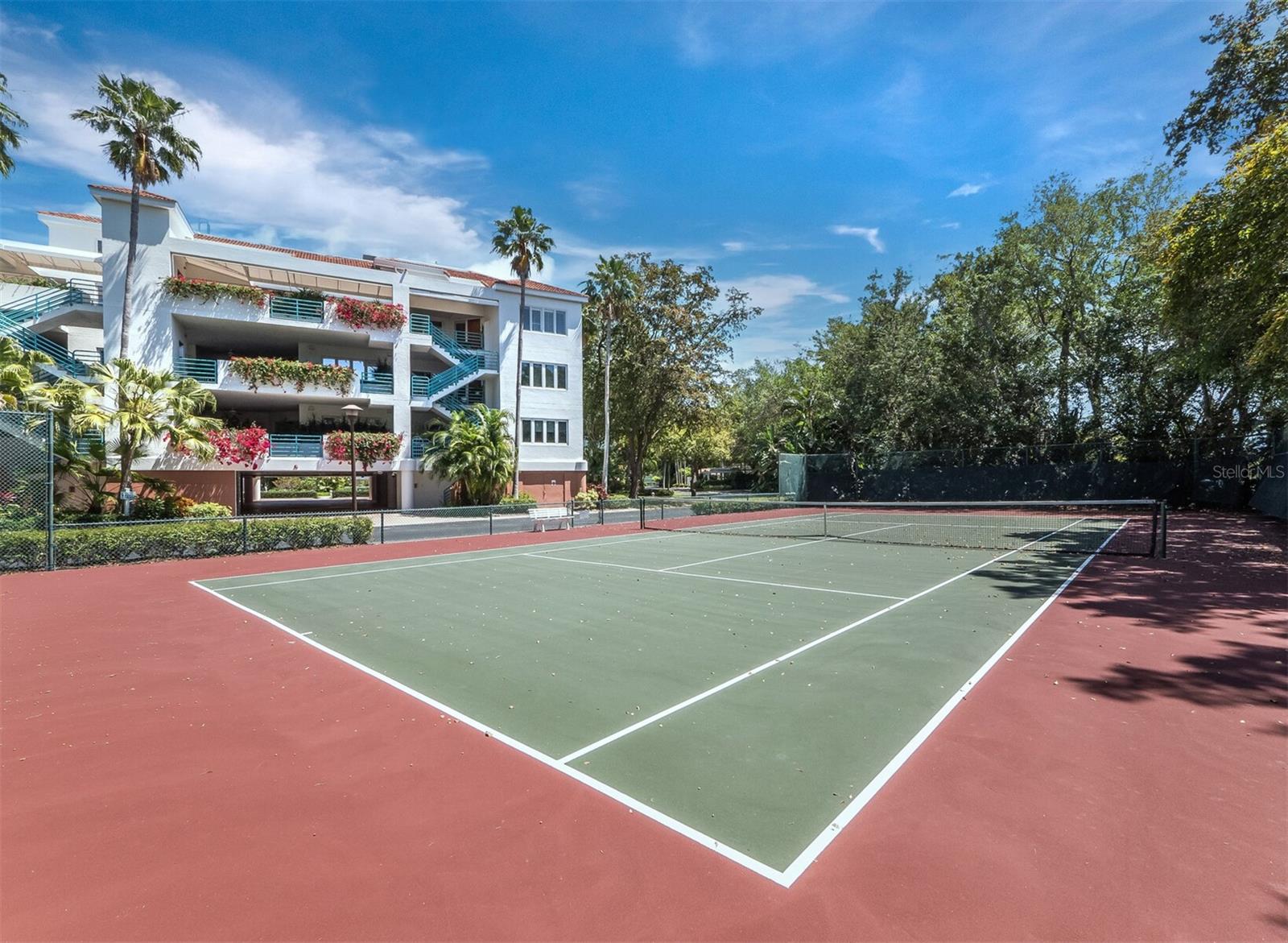 Image 43 of 50 For 340 Gulf Of Mexico Drive 112