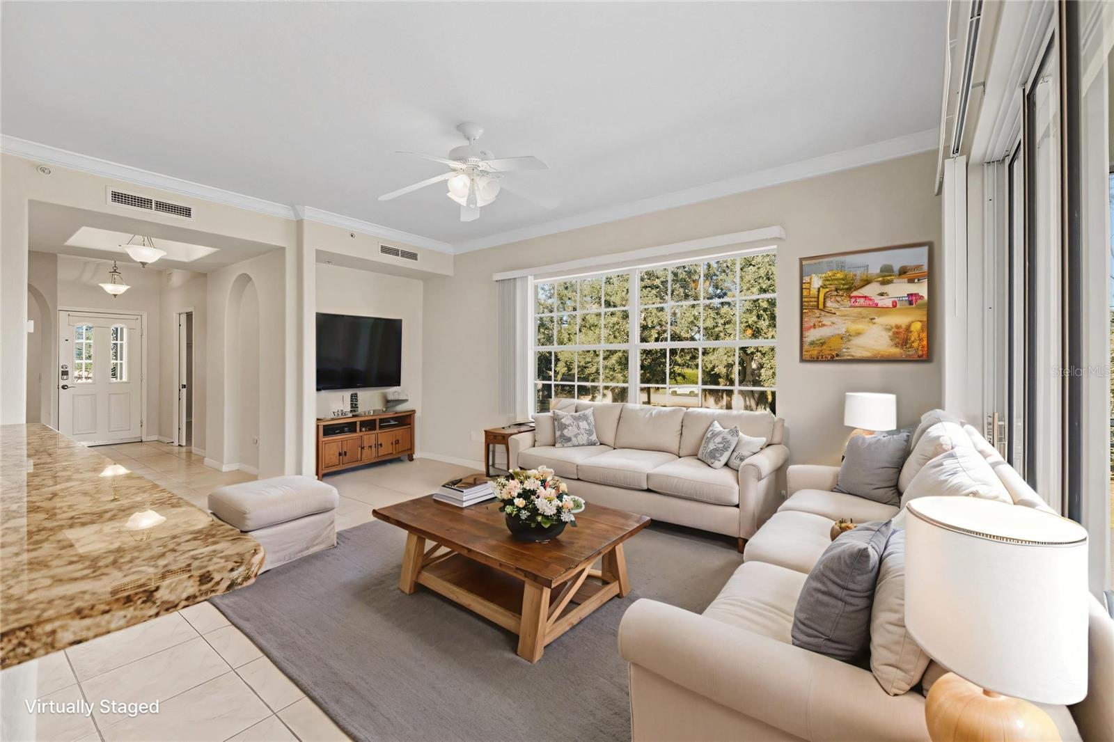 Image 7 of 60 For 900 San Lino Circle 921