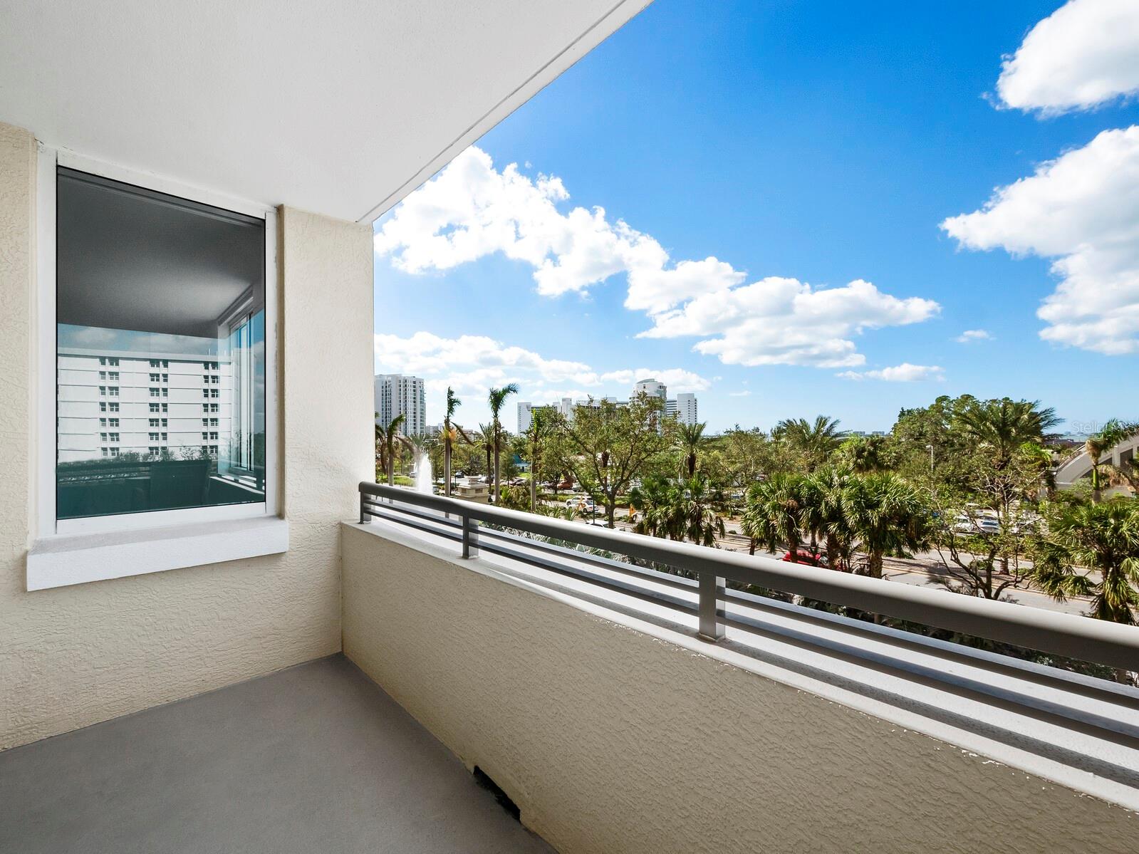 Image 39 of 74 For 800 Tamiami Trail 307