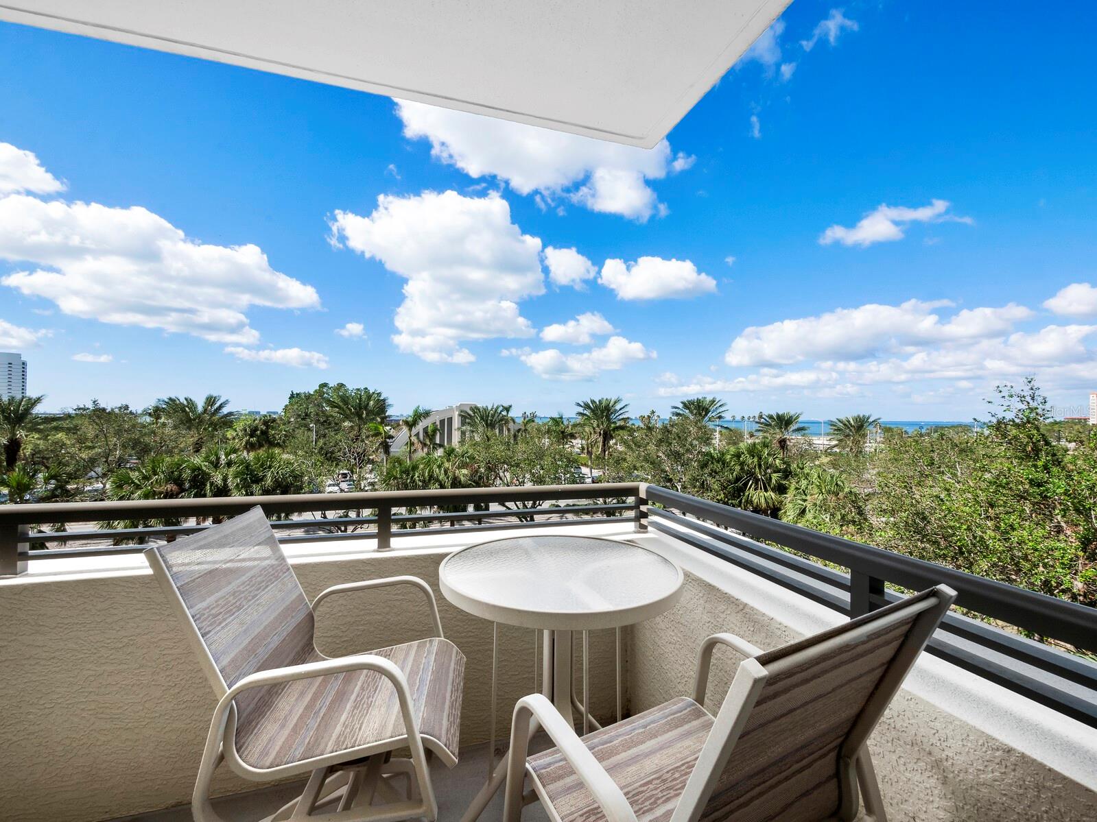 Image 42 of 74 For 800 Tamiami Trail 307