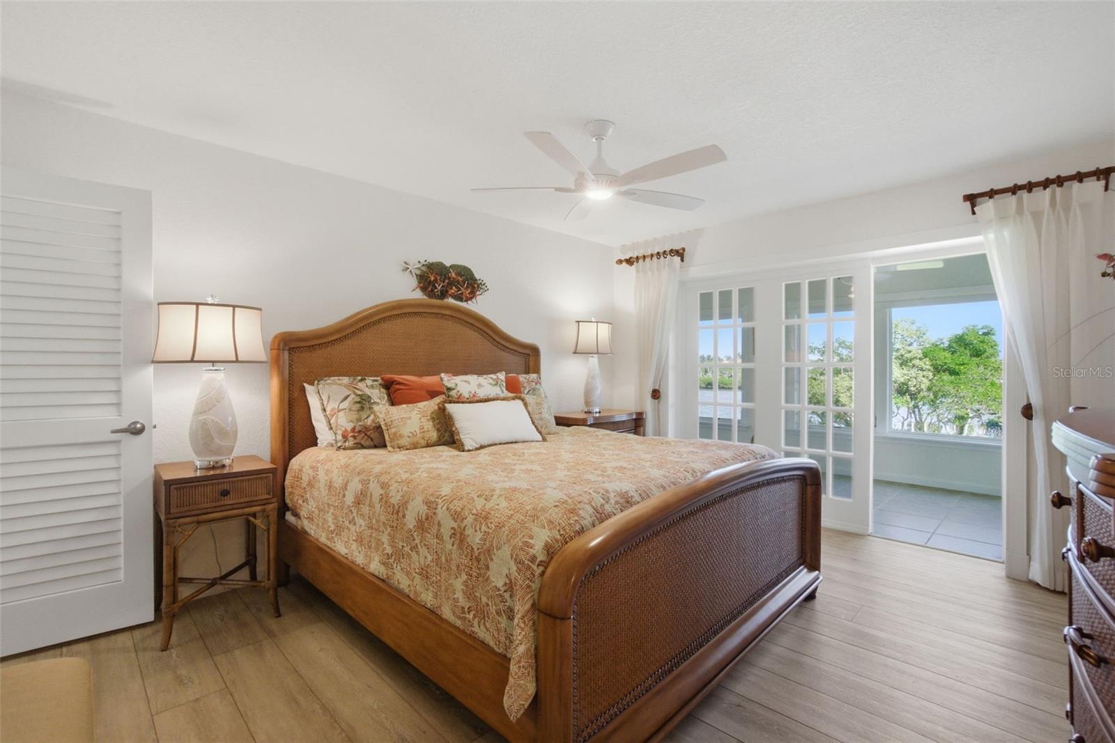 Image 17 of 41 For 3330 Gulf Of Mexico Drive 205d