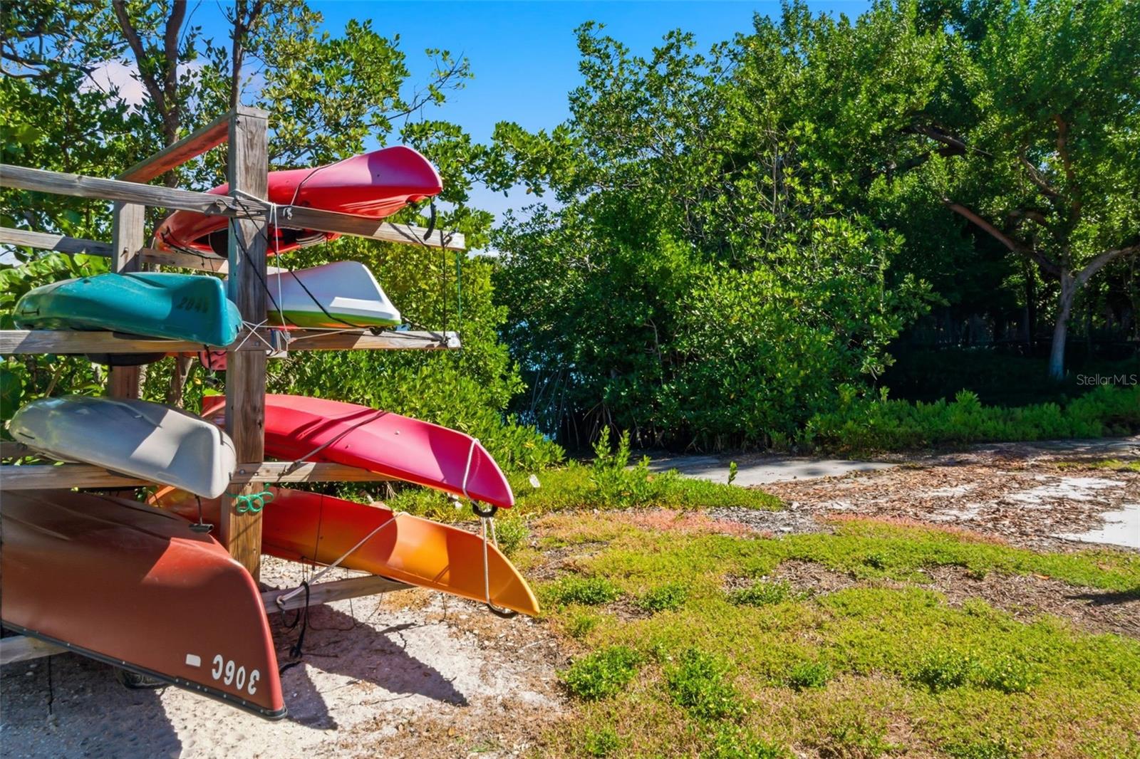 Image 29 of 41 For 3330 Gulf Of Mexico Drive 205d