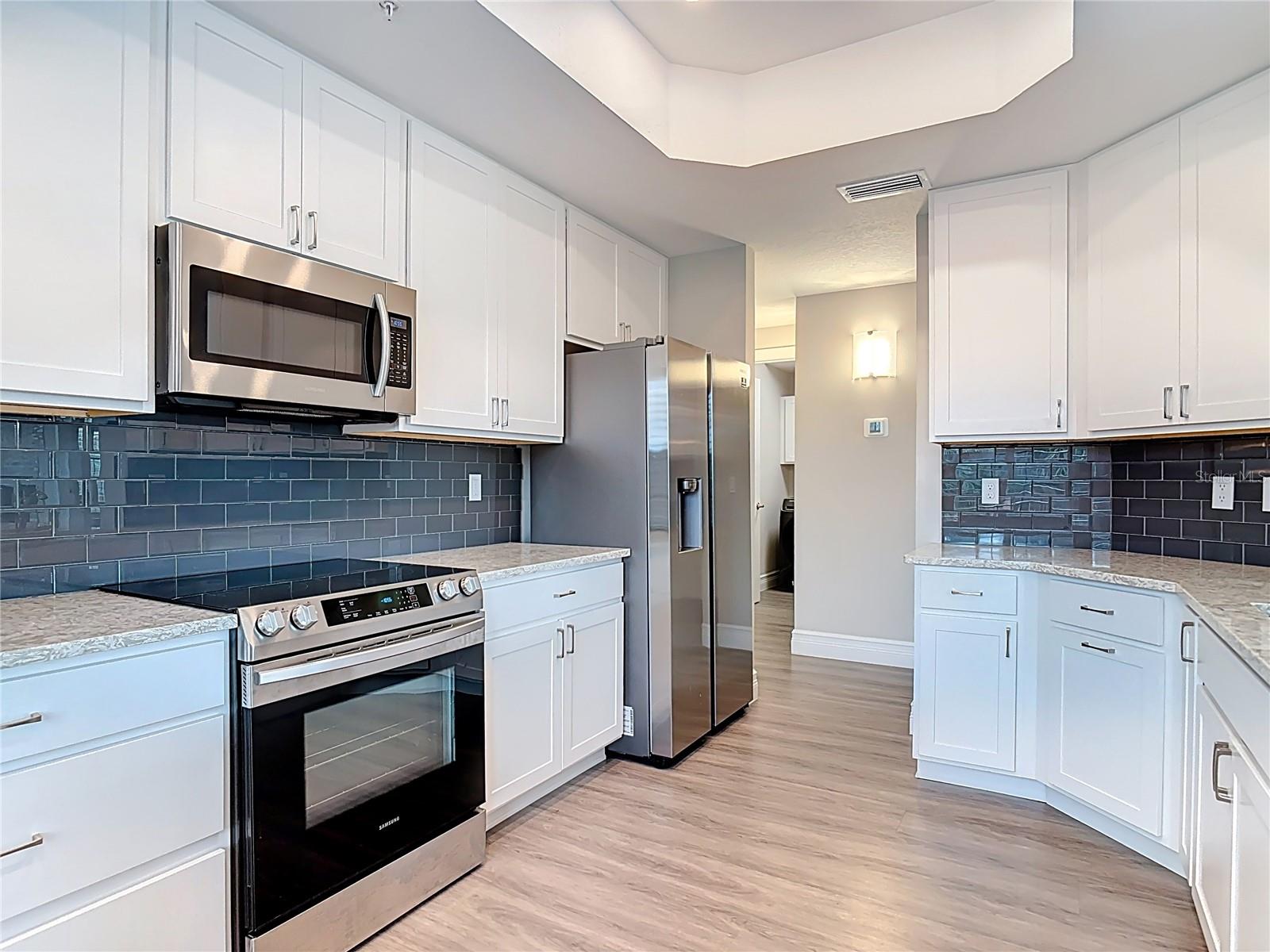 Image 14 of 53 For 799 Sterthaus Drive 207