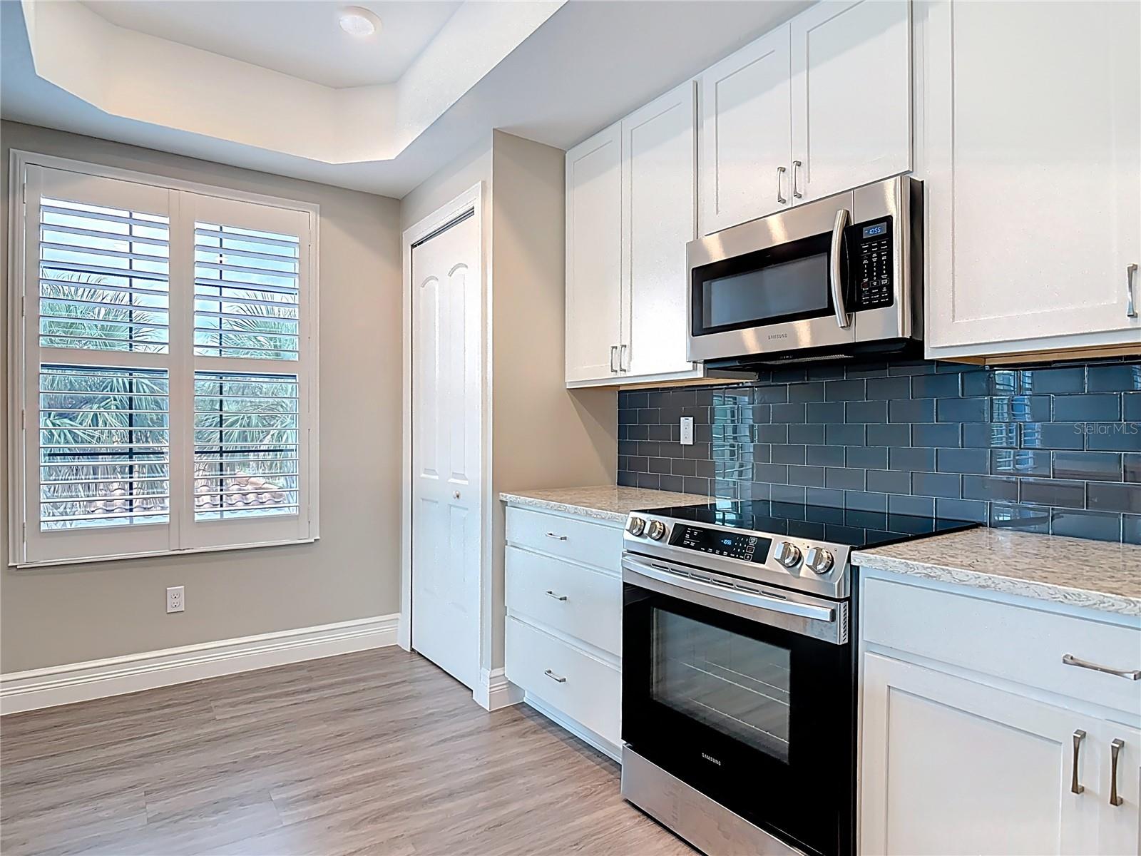 Image 16 of 53 For 799 Sterthaus Drive 207