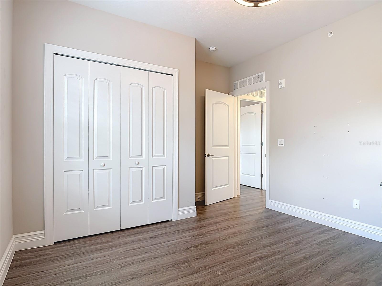 Image 24 of 53 For 799 Sterthaus Drive 207