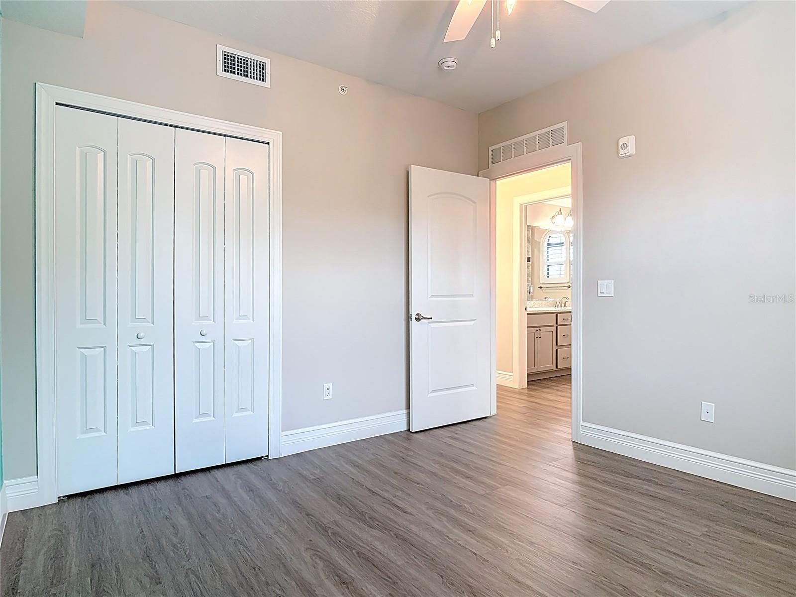 Image 28 of 53 For 799 Sterthaus Drive 207