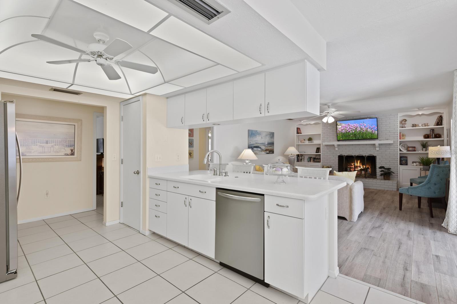 Image 6 of 33 For 1895 Buccaneer Circle