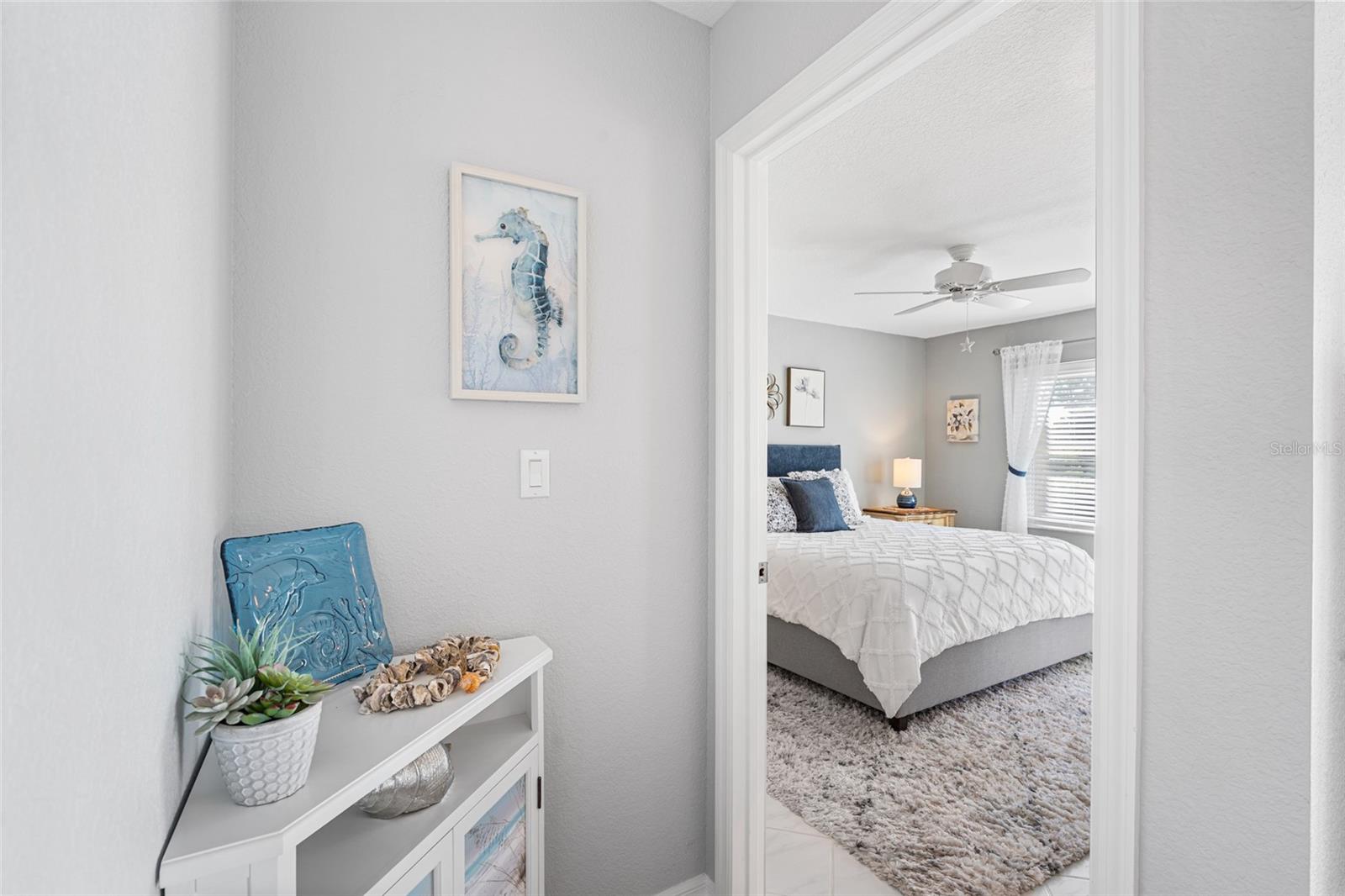 Image 22 of 50 For 5725 Greenwood Avenue 2203